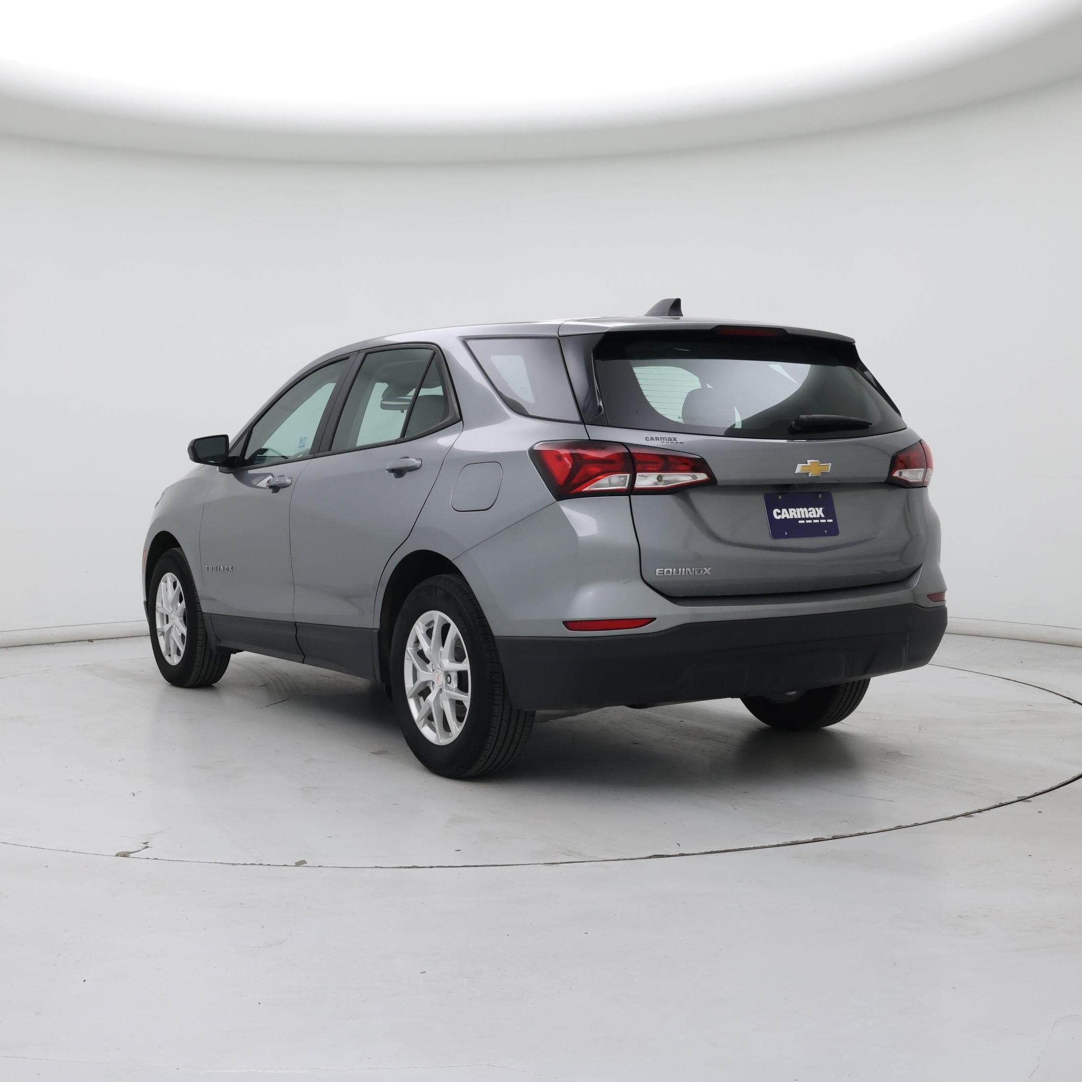 Thumbnail: 2023 Chevrolet Equinox - 2