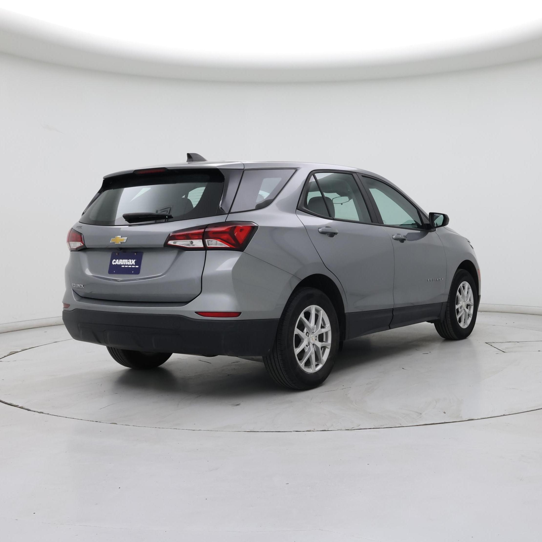 Thumbnail: 2023 Chevrolet Equinox - 8