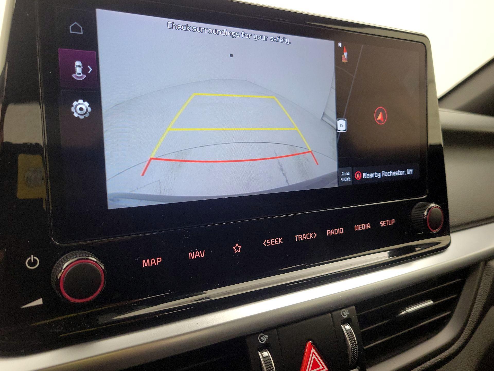 Thumbnail: 2023 Kia Forte - 15