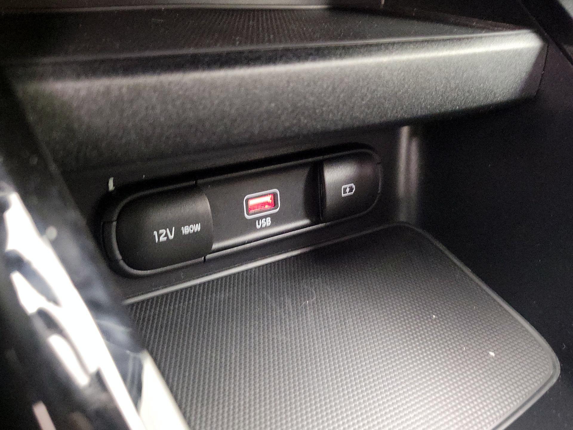 Thumbnail: 2023 Kia Forte - 19