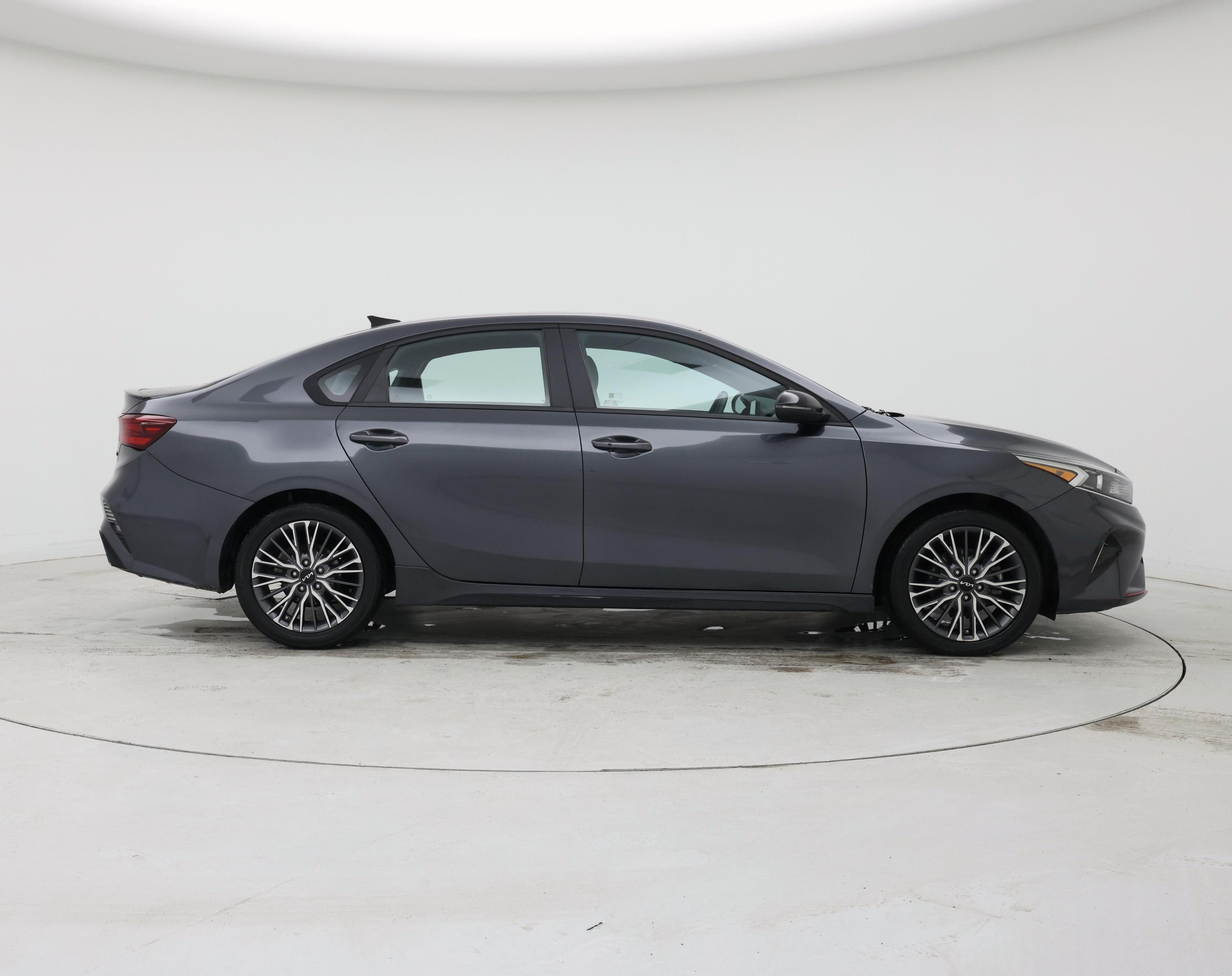 Thumbnail: 2023 Kia Forte - 7