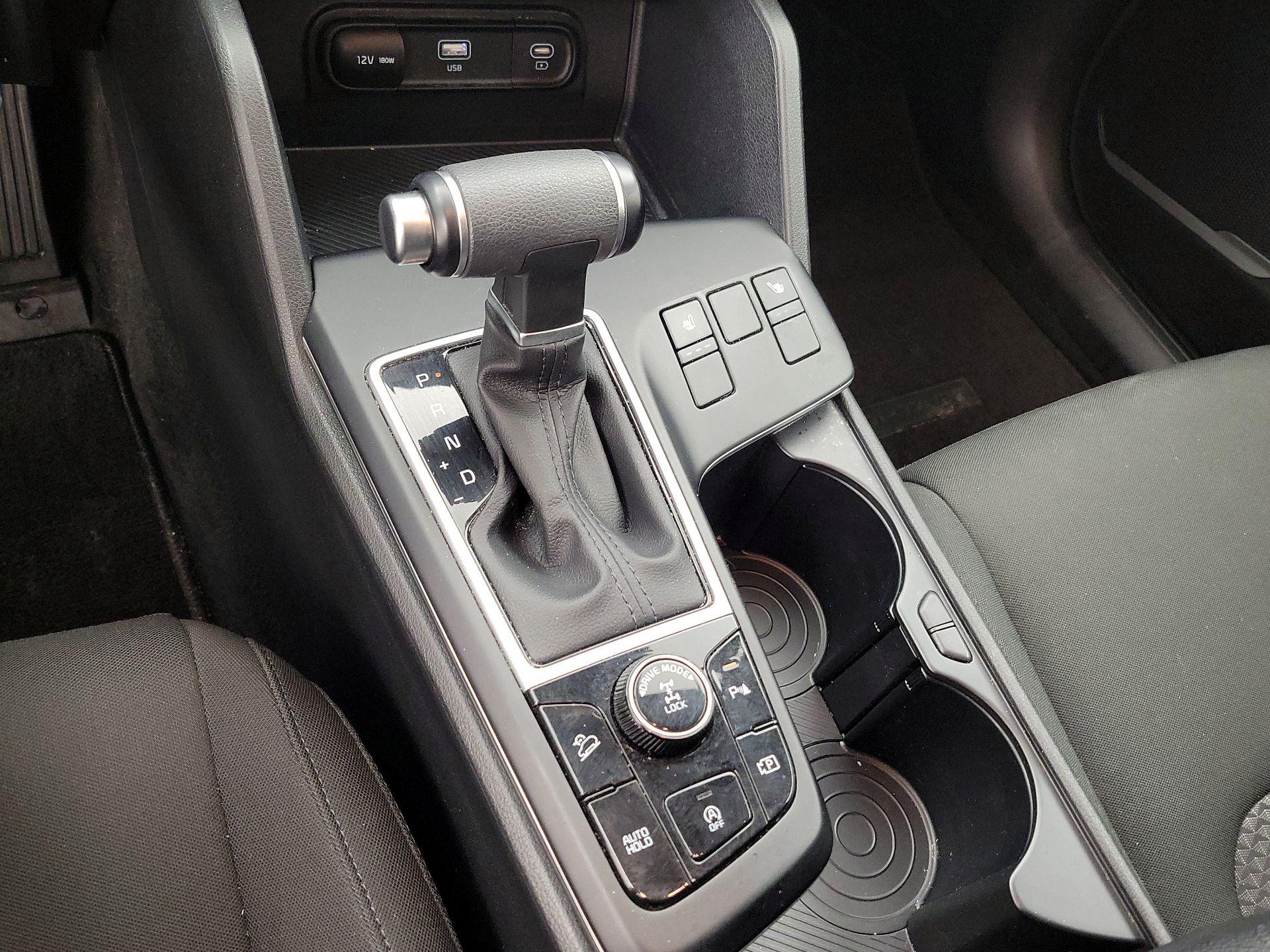 Thumbnail: 2023 Kia Sportage - 17