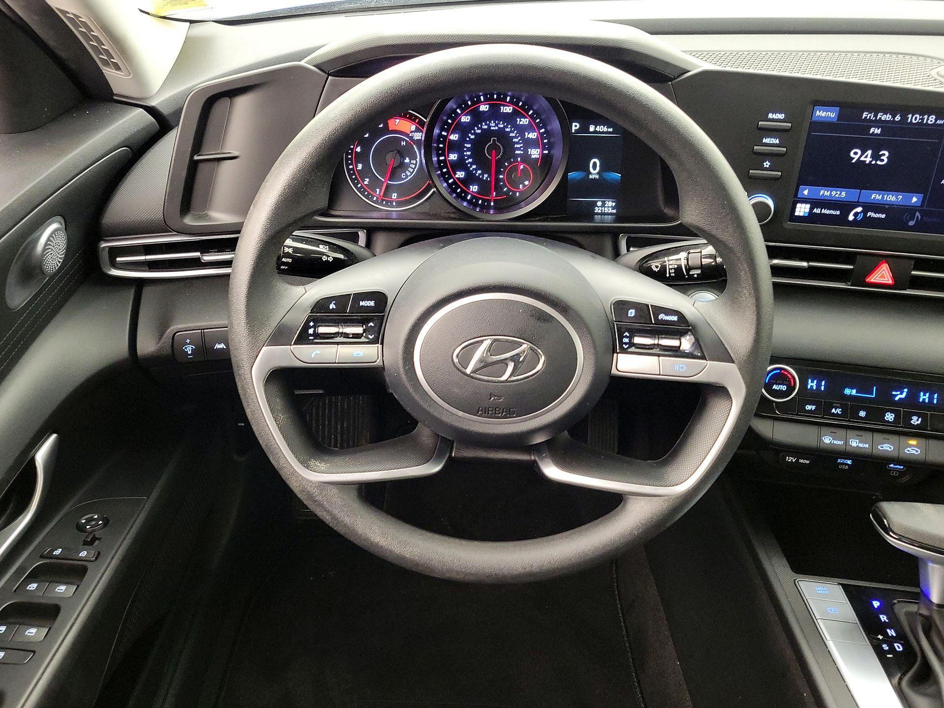 Thumbnail: 2023 Hyundai Elantra - 10