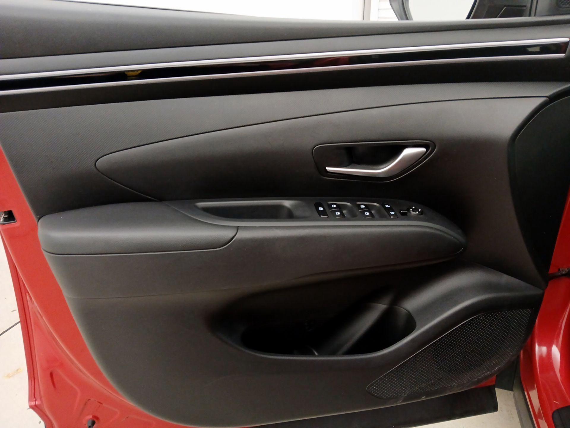 Thumbnail: 2023 Hyundai Tucson - 12