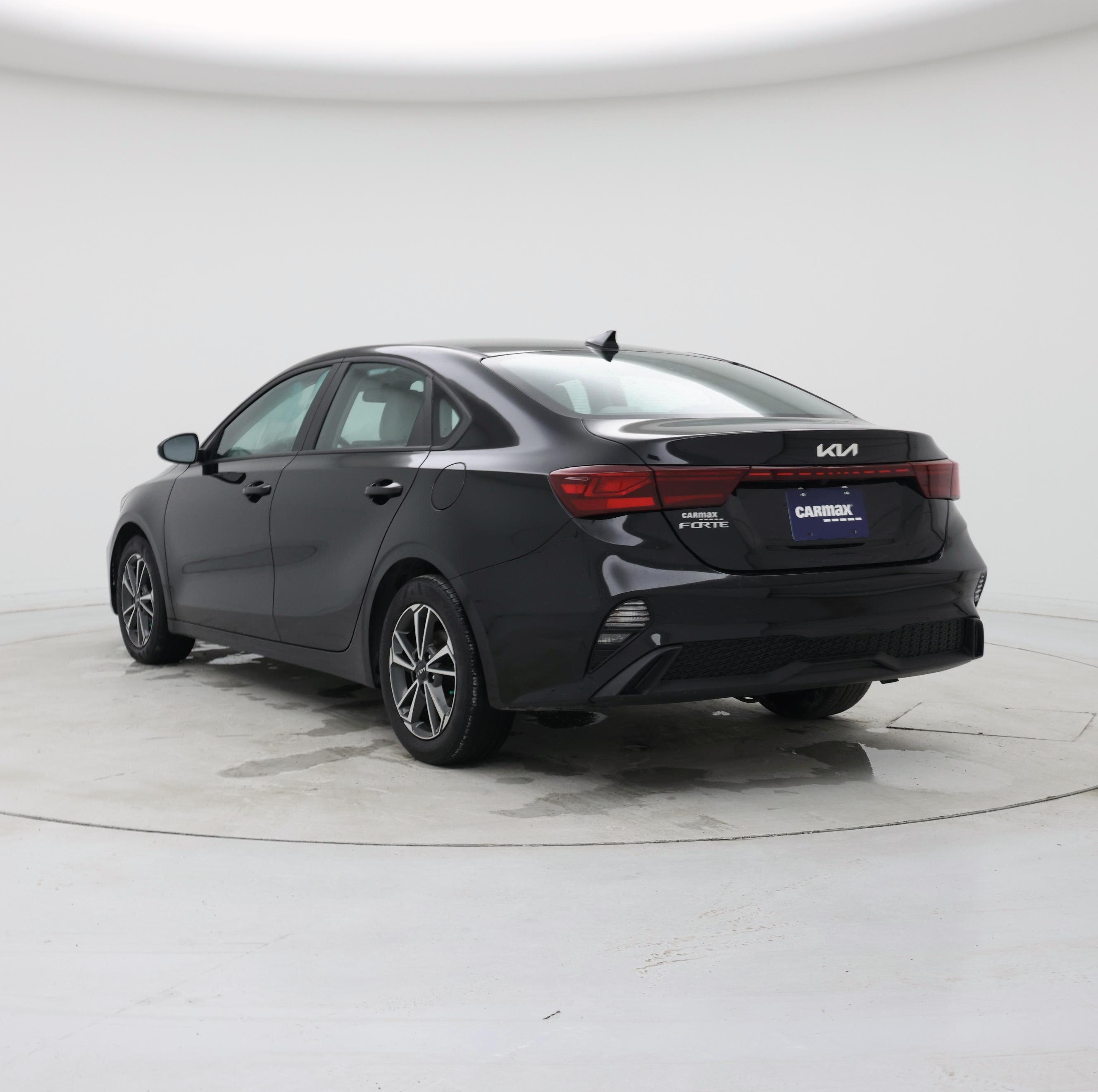 Thumbnail: 2023 Kia Forte - 2