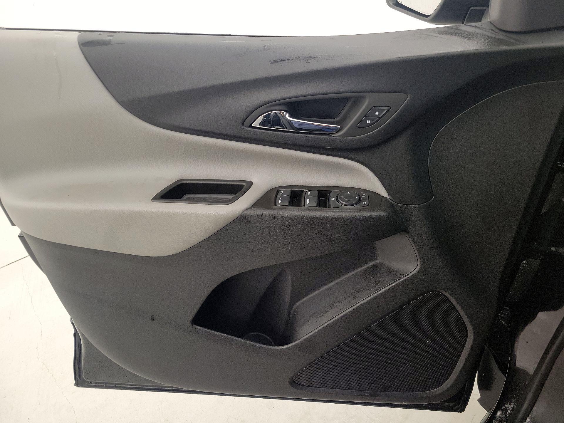 Thumbnail: 2023 Chevrolet Equinox - 12