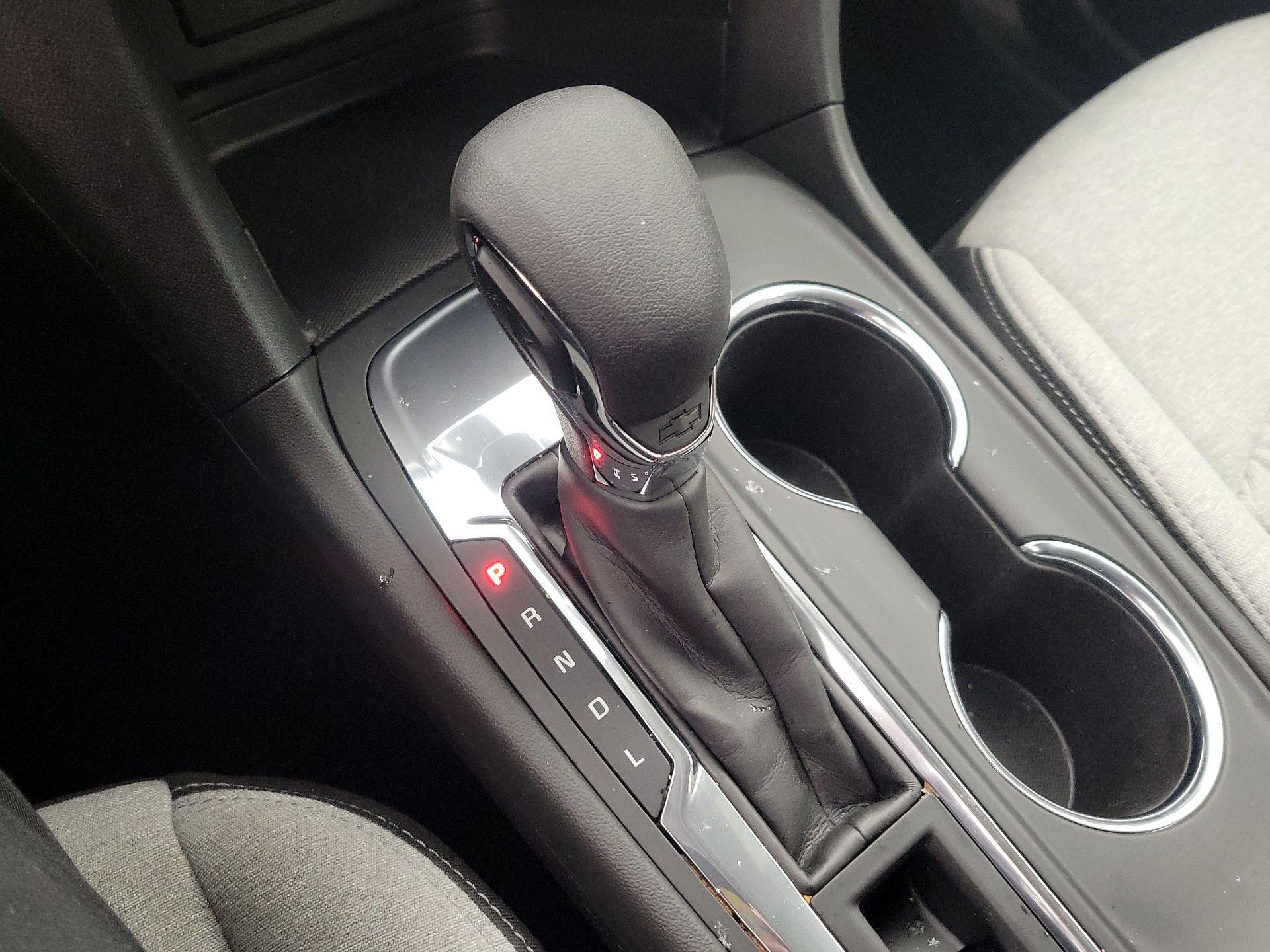 Thumbnail: 2023 Chevrolet Equinox - 17