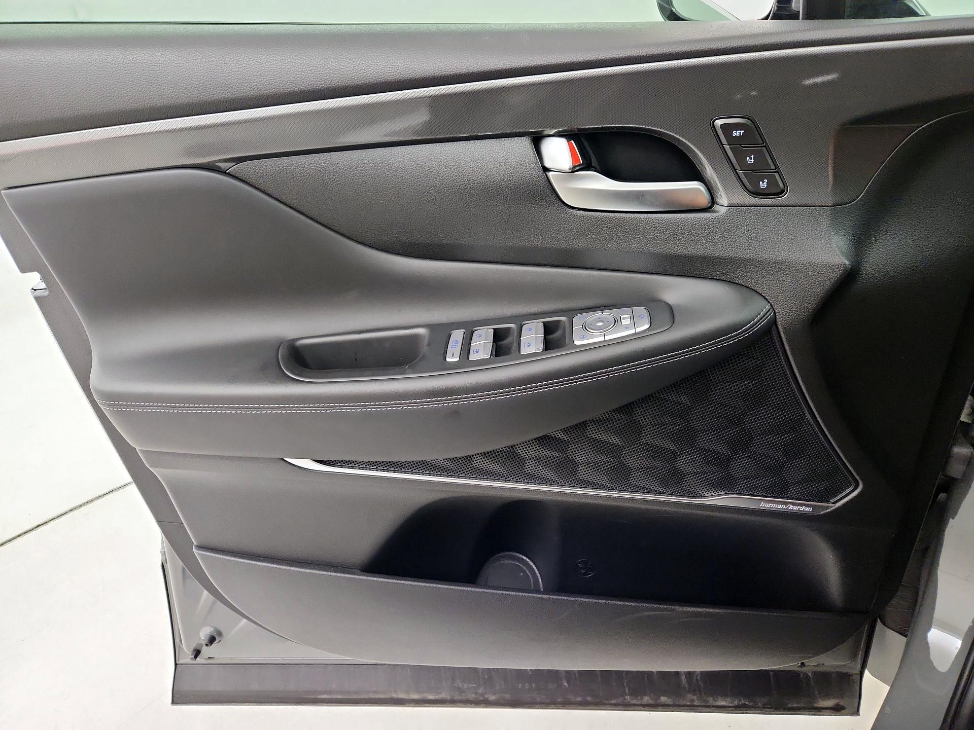 Thumbnail: 2023 Hyundai Santa Fe - 12