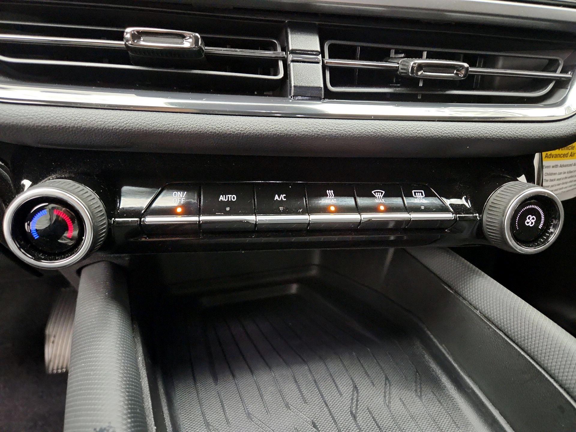 Thumbnail: 2024 Chevrolet Equinox - 17