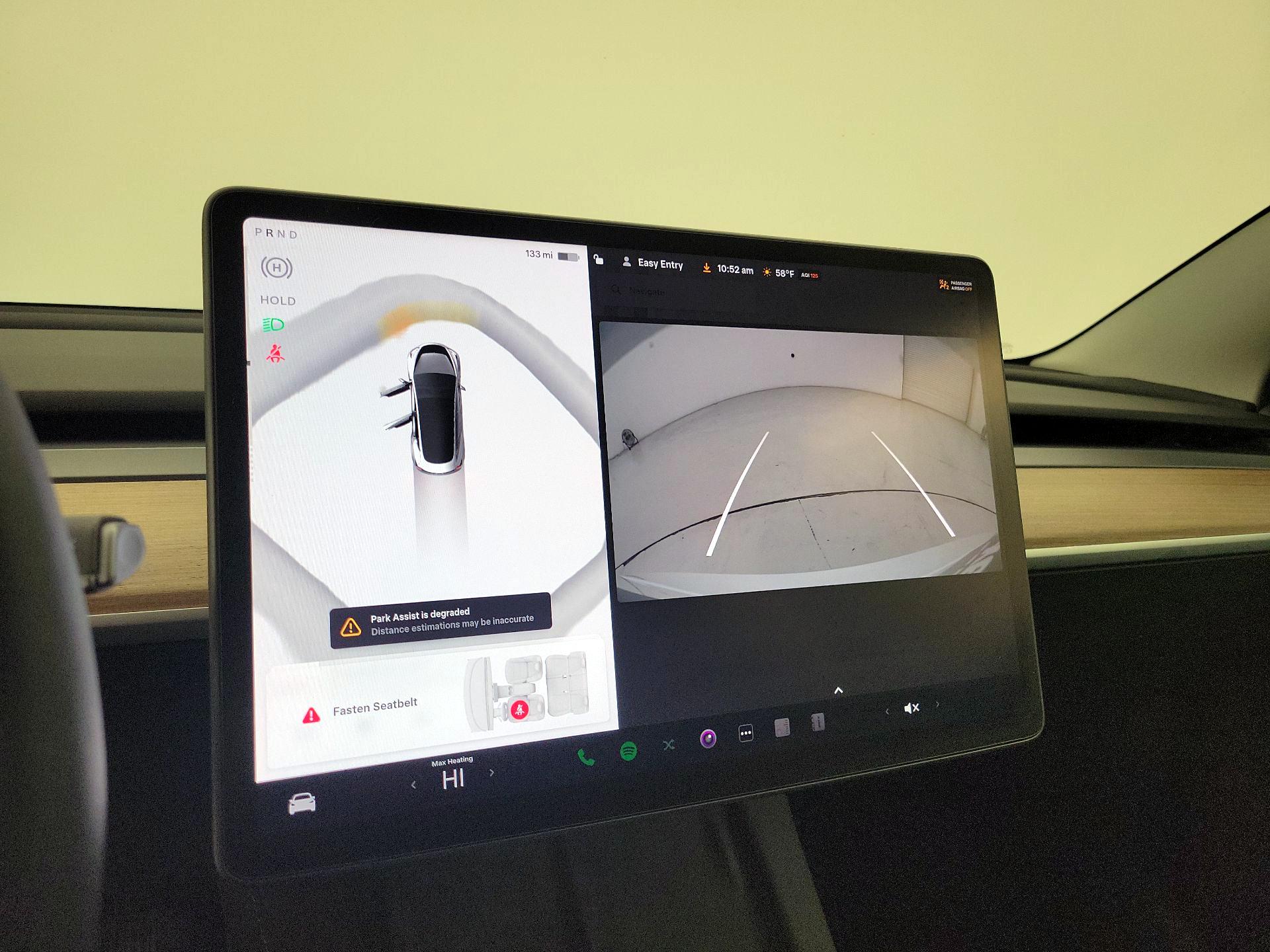 Thumbnail: 2023 Tesla Model 3 - 13