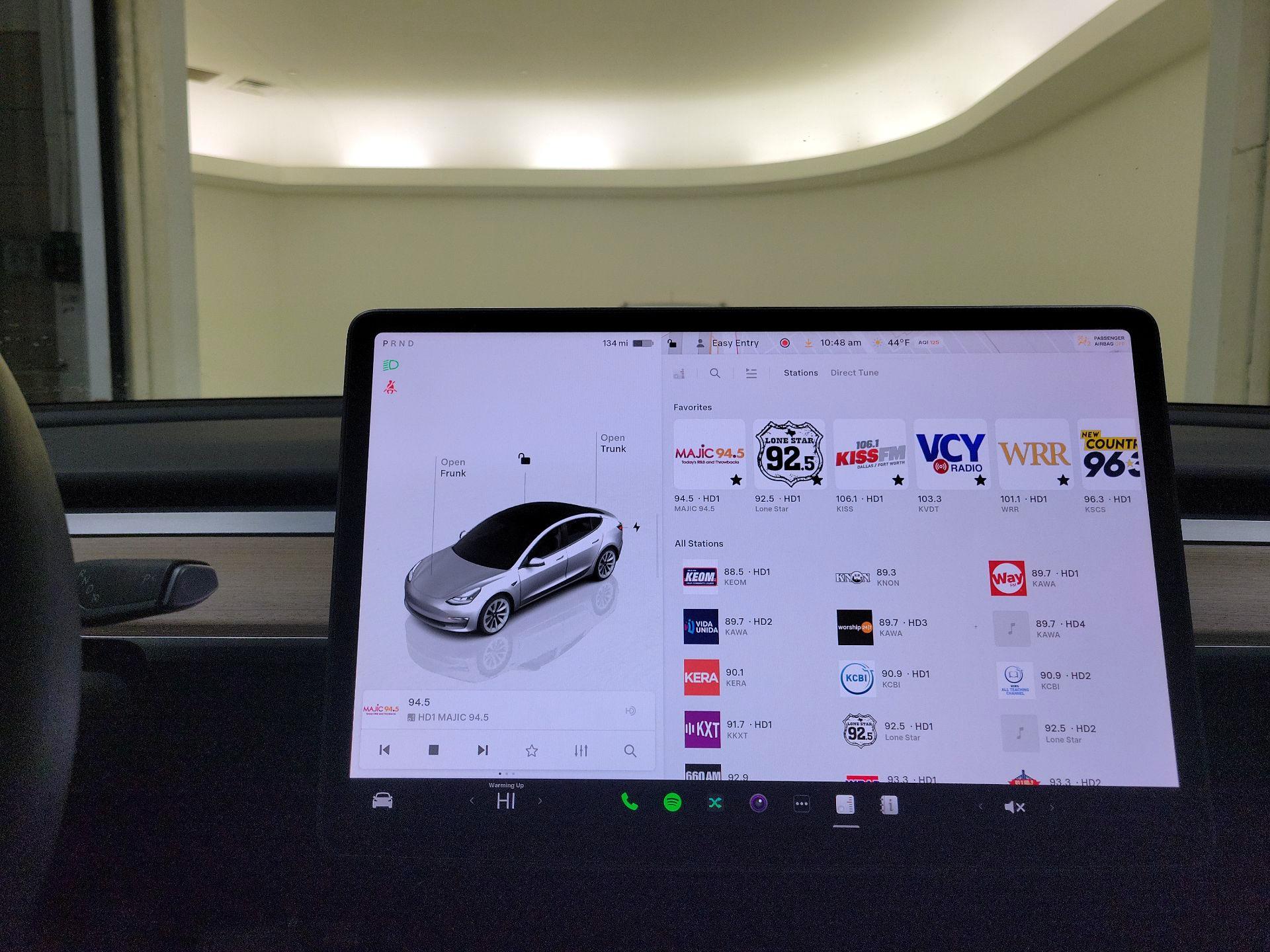 Thumbnail: 2023 Tesla Model 3 - 14