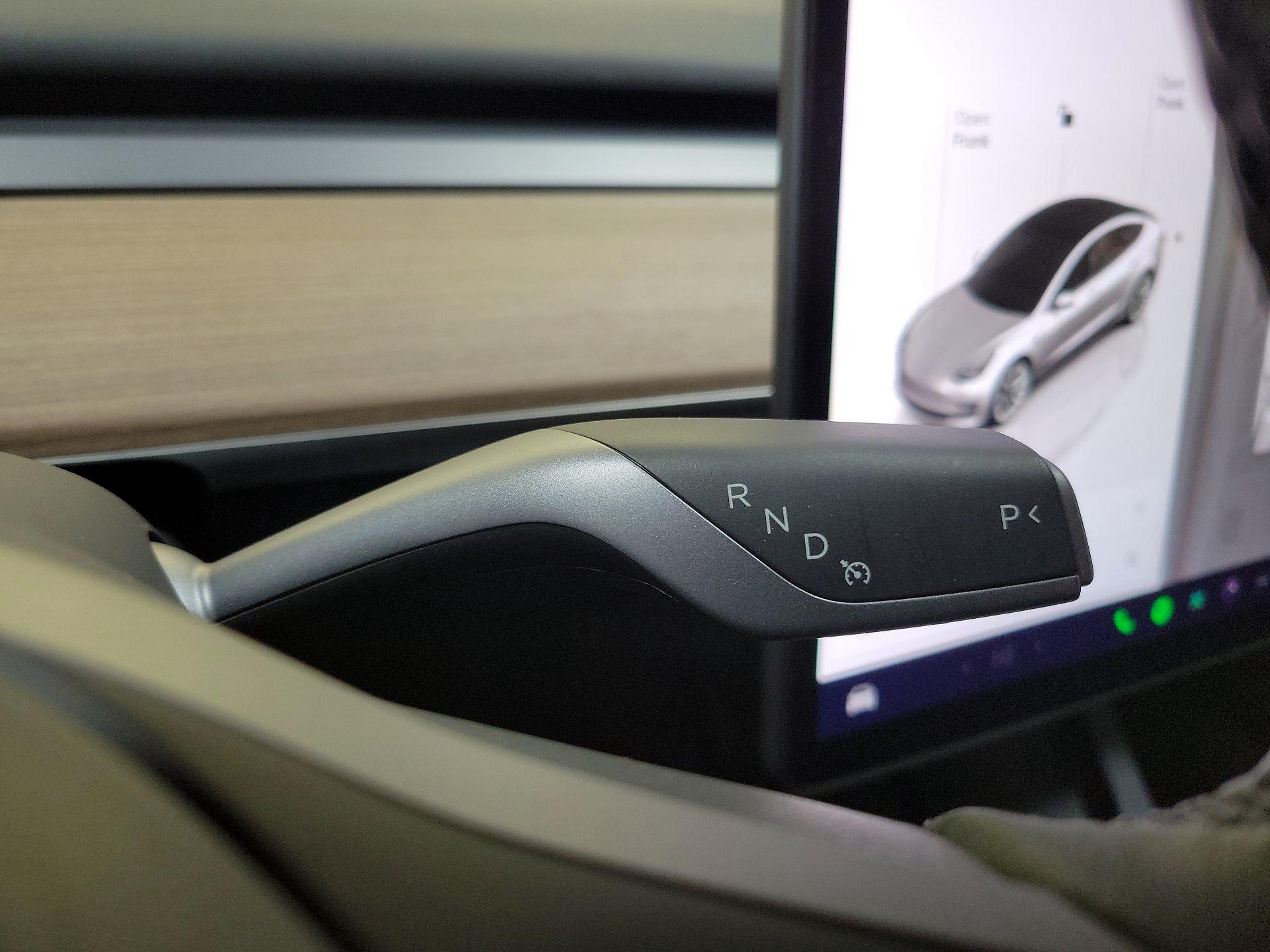 Thumbnail: 2023 Tesla Model 3 - 16