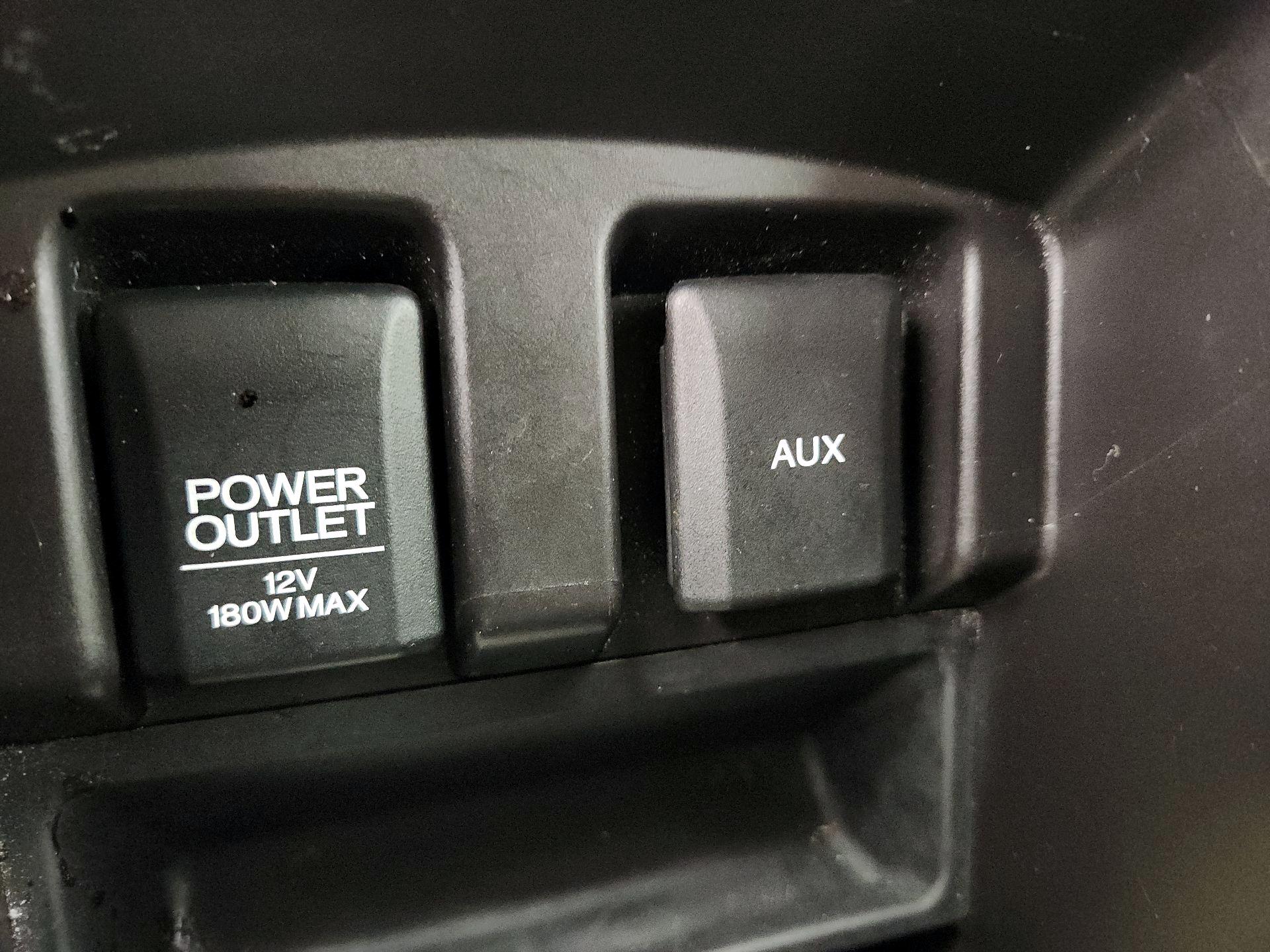 Thumbnail: 2015 Acura TLX - 18