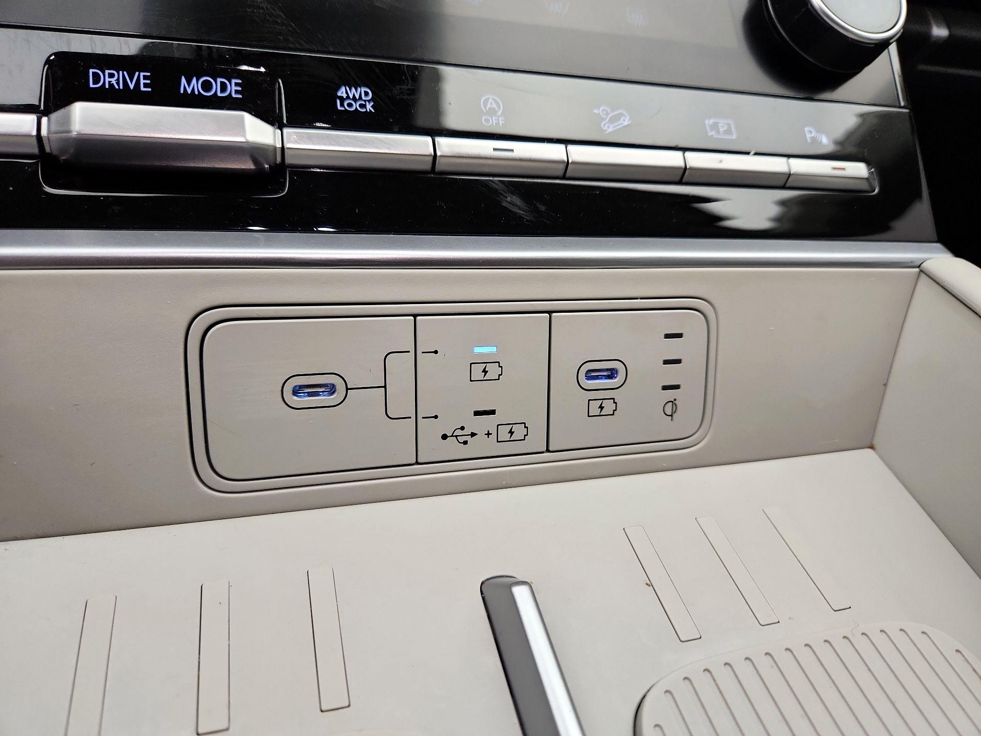 Thumbnail: 2024 Hyundai Santa Fe - 19