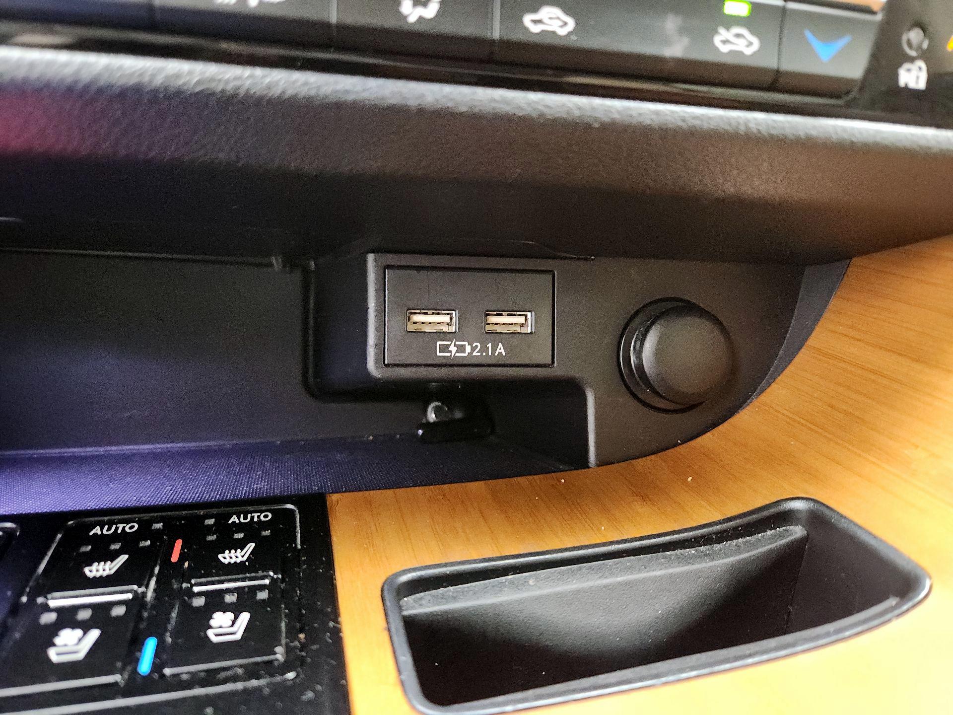 Thumbnail: 2022 Lexus RX - 18