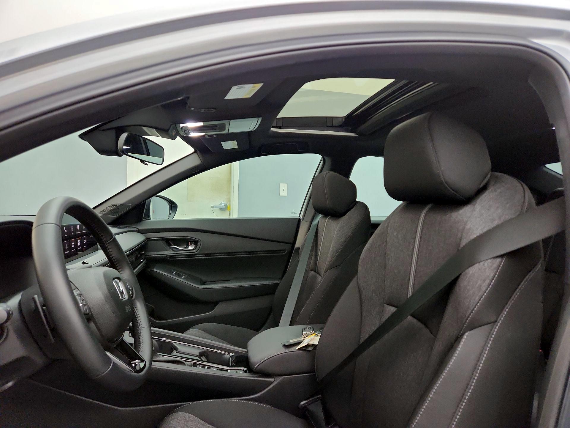 Thumbnail: 2025 Honda Accord - 18