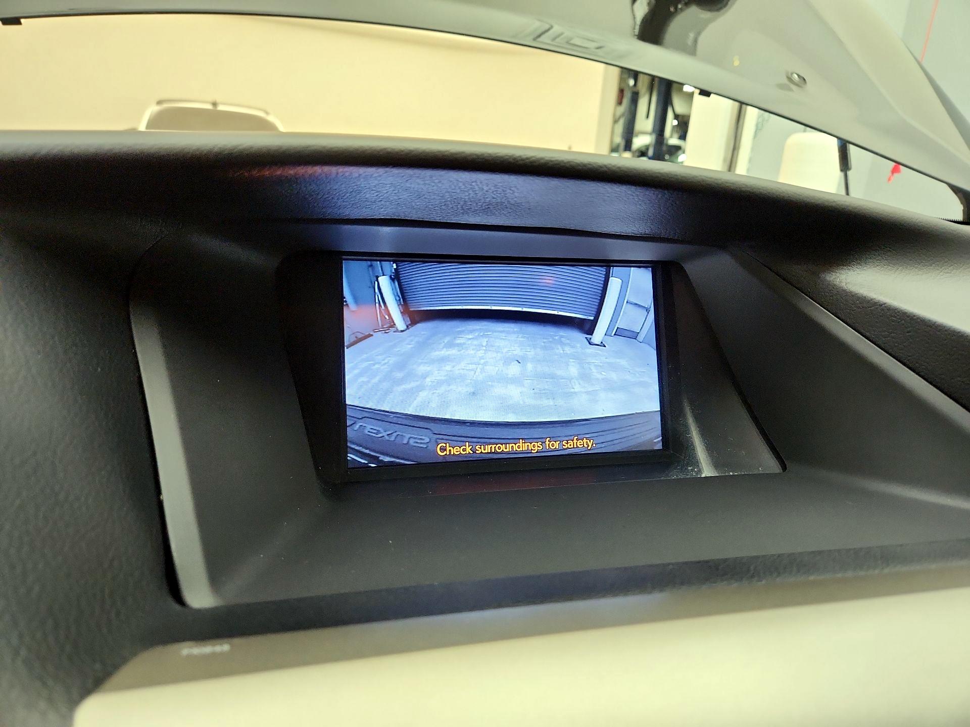 Thumbnail: 2015 Lexus RX - 15