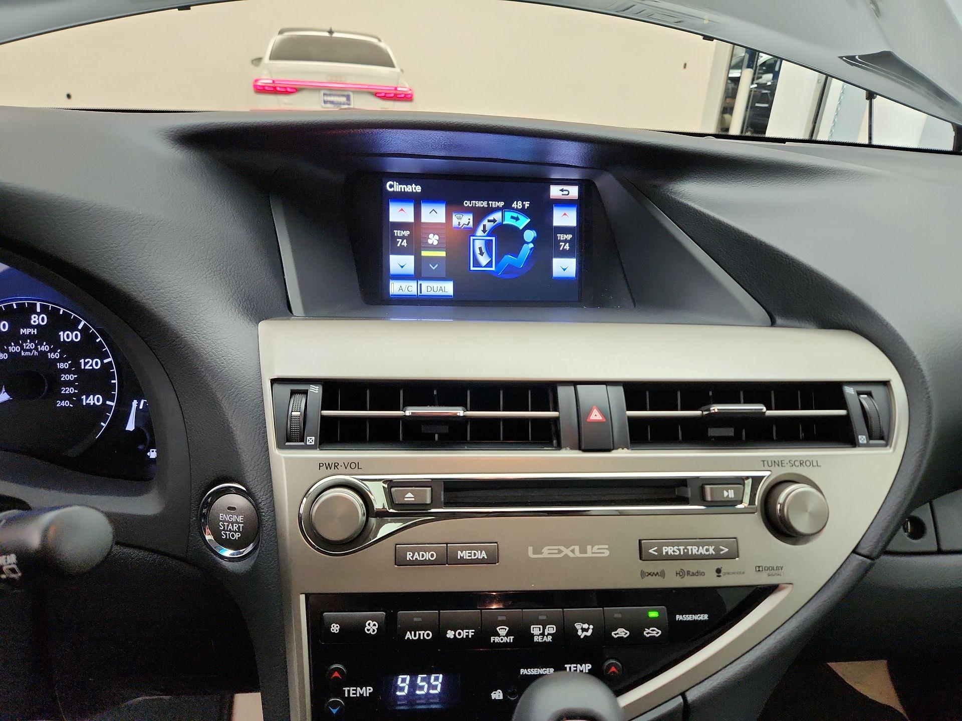 Thumbnail: 2015 Lexus RX - 17