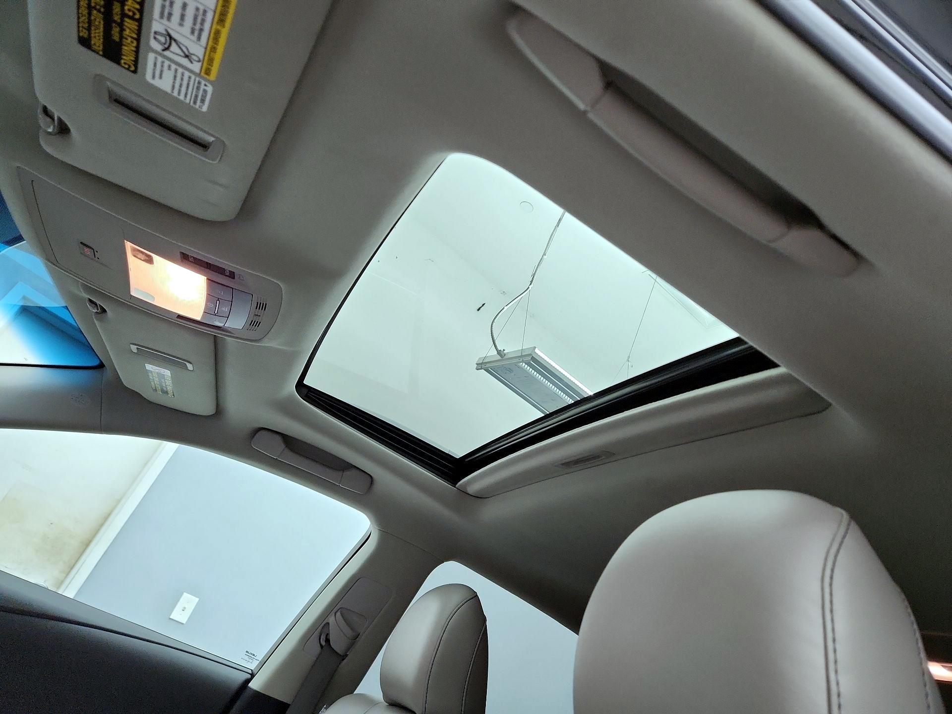 Thumbnail: 2015 Lexus RX - 20