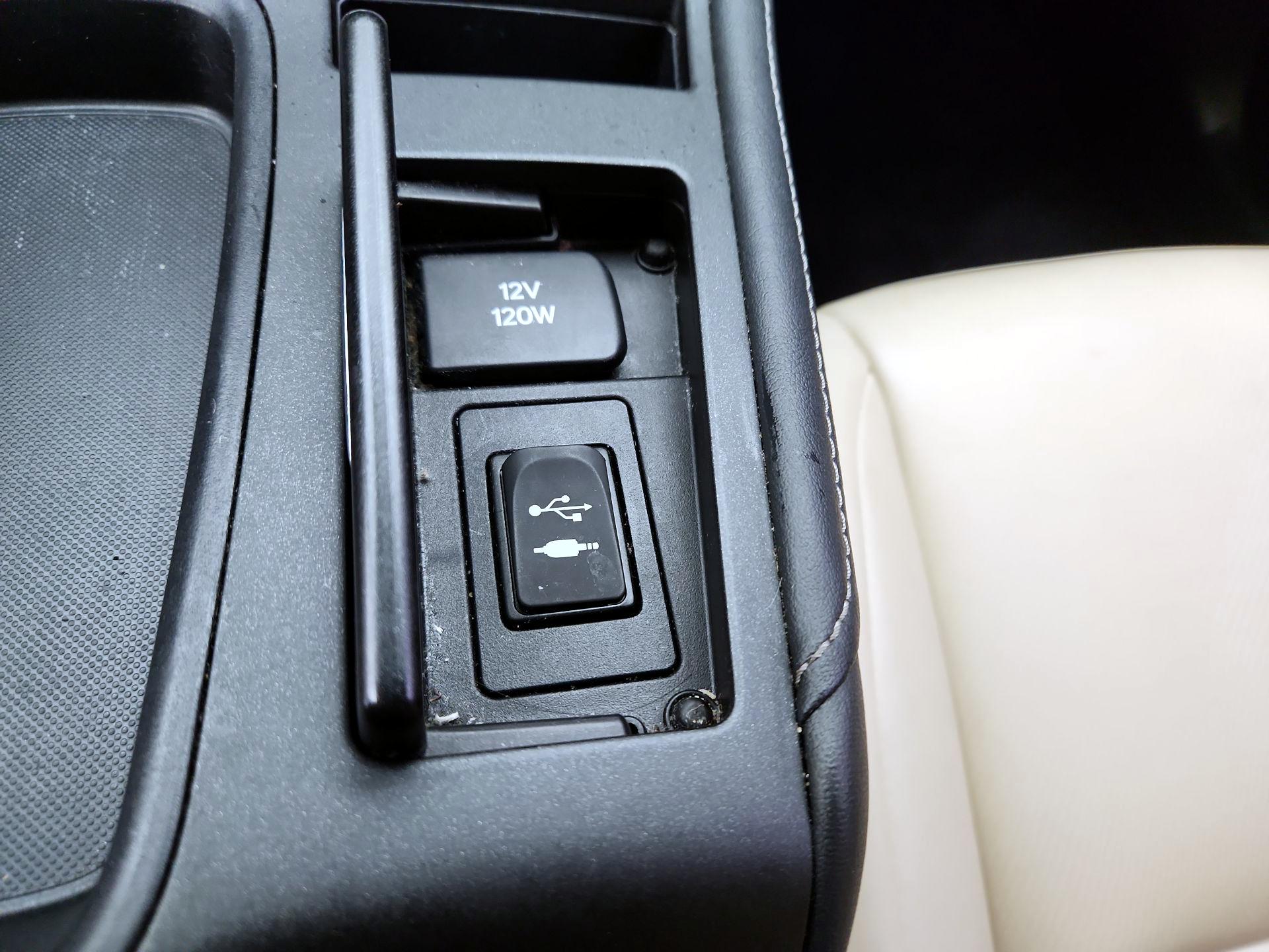 Thumbnail: 2016 Lexus CT - 18