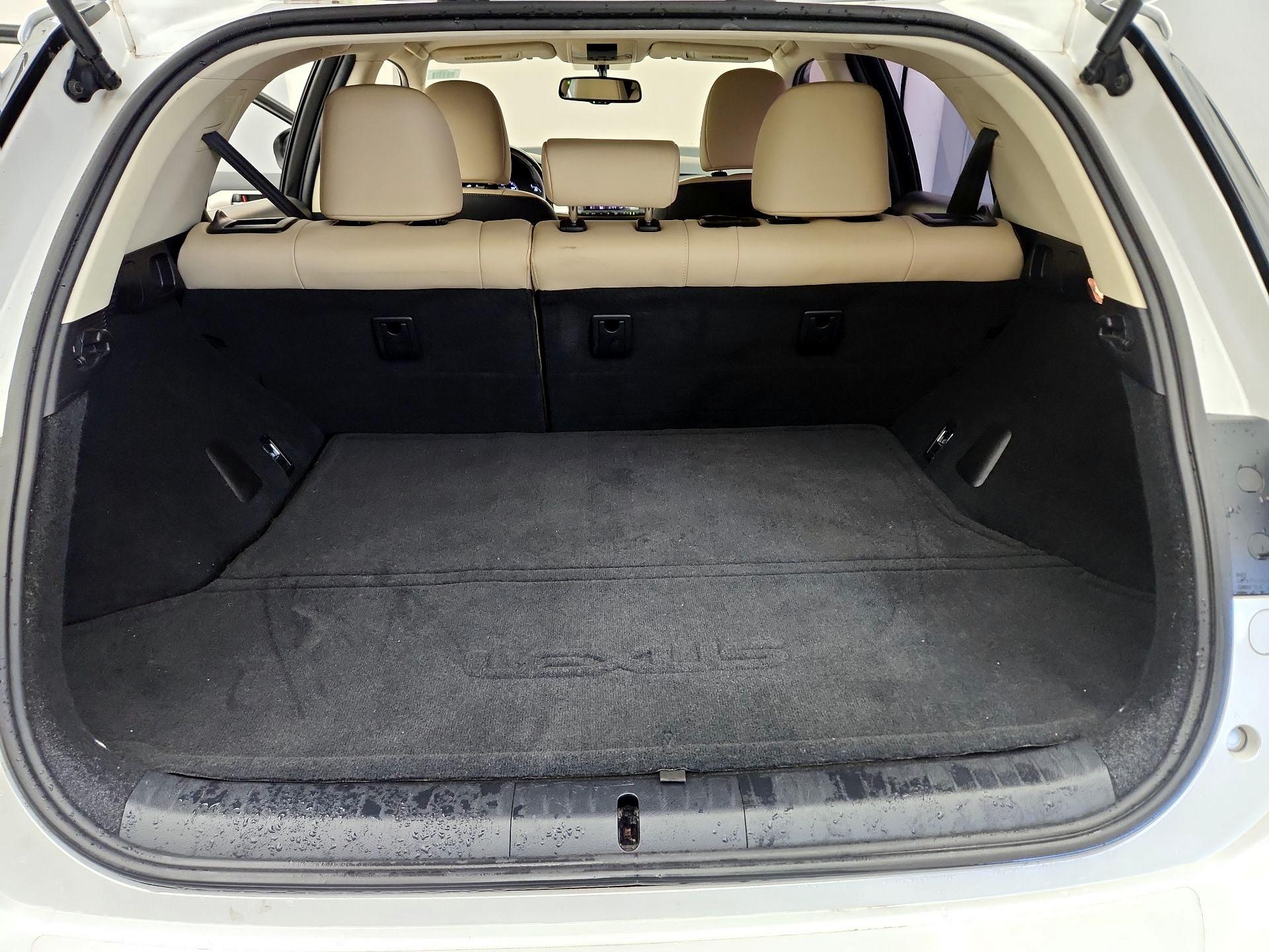 Thumbnail: 2016 Lexus CT - 20