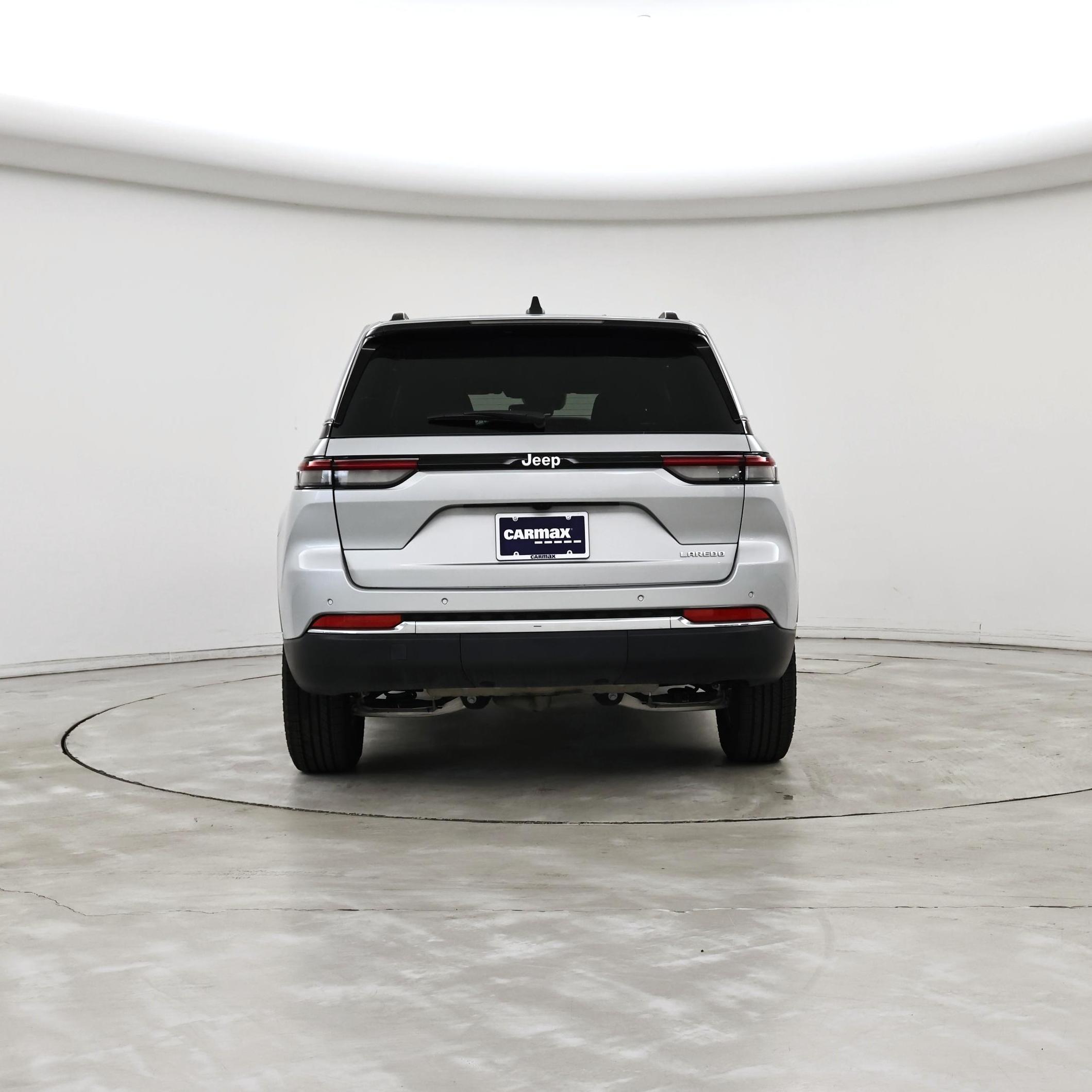 Thumbnail: 2024 Jeep Grand Cherokee - 6