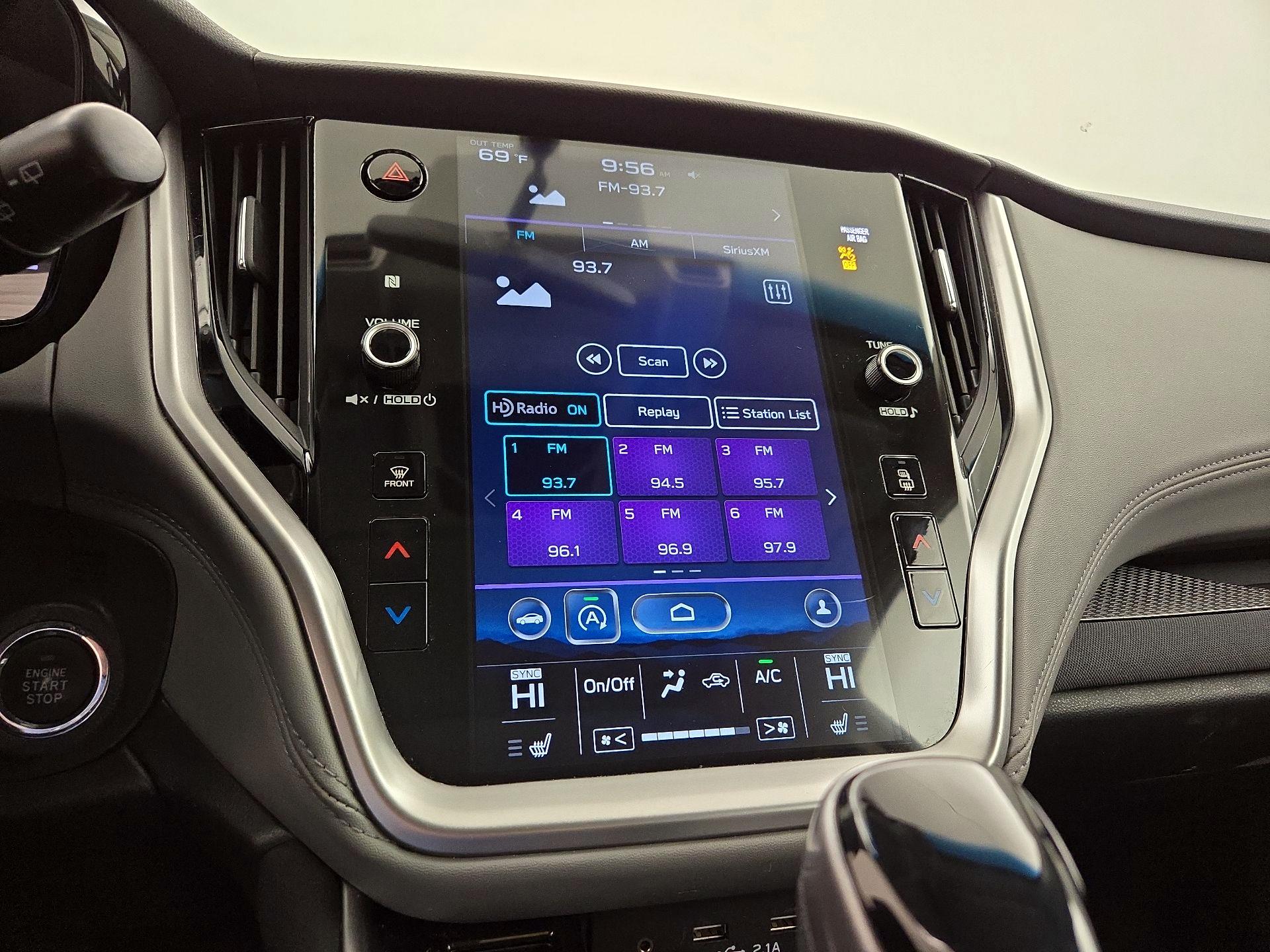 Thumbnail: 2022 Subaru Outback - 16