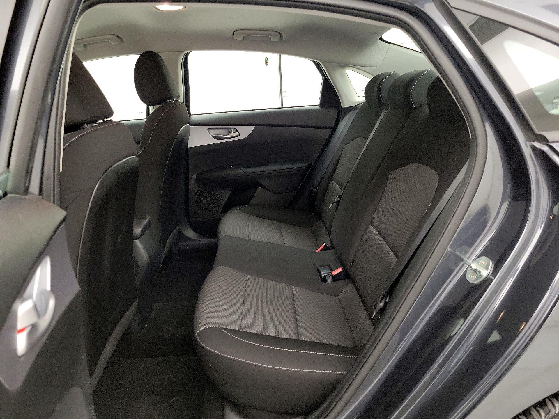 Thumbnail: 2023 Kia Forte - 19