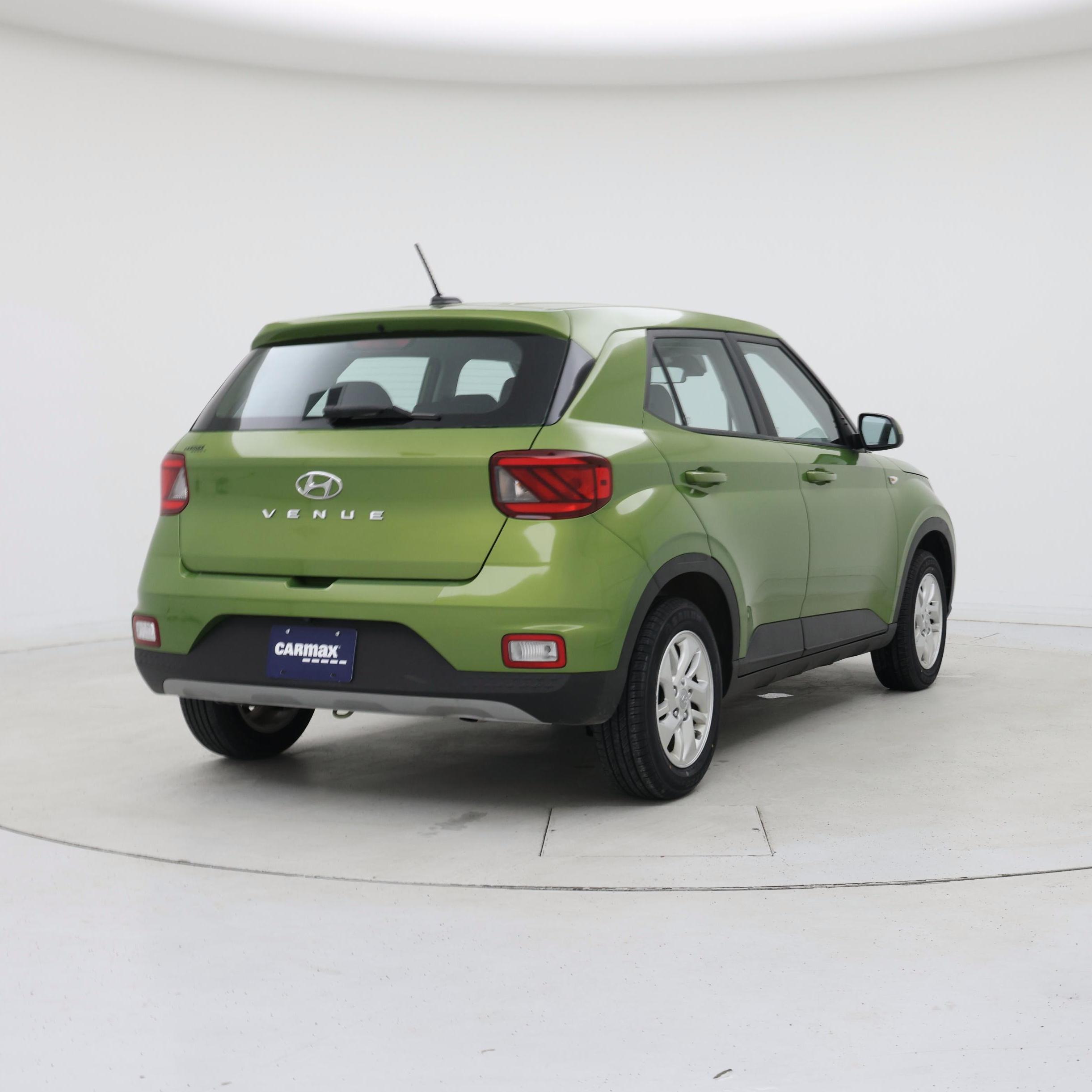 Thumbnail: 2023 Hyundai Venue - 8