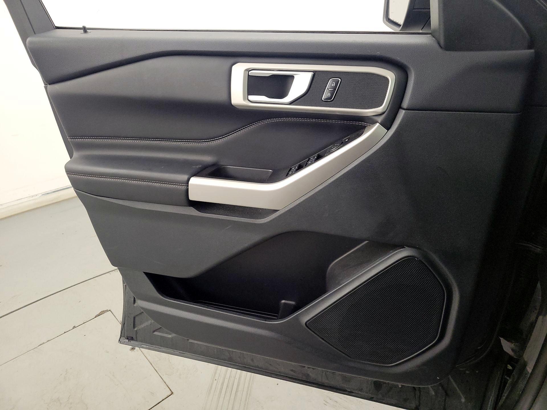 Thumbnail: 2023 Ford Explorer - 12