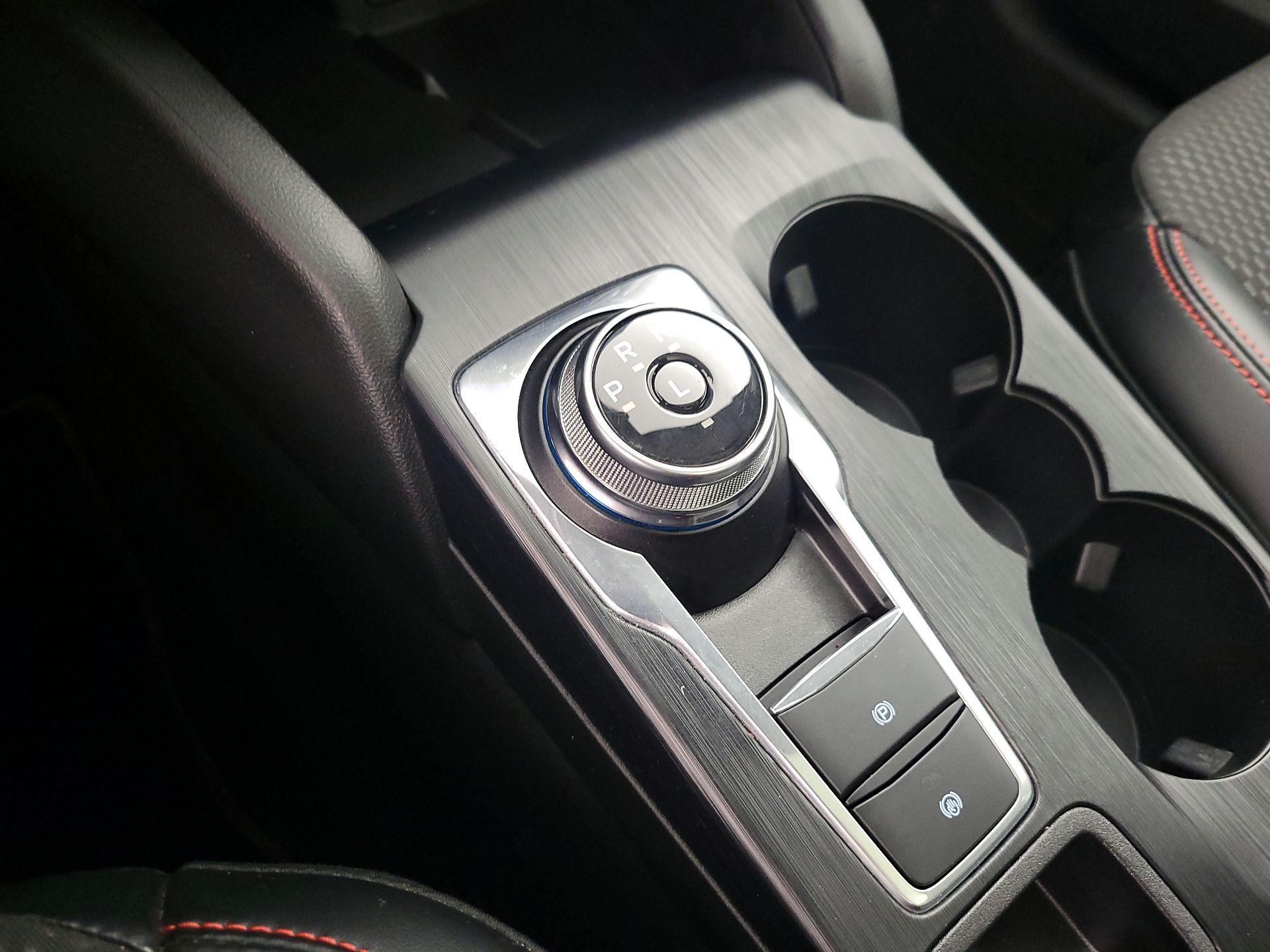 Thumbnail: 2023 Ford Escape - 18