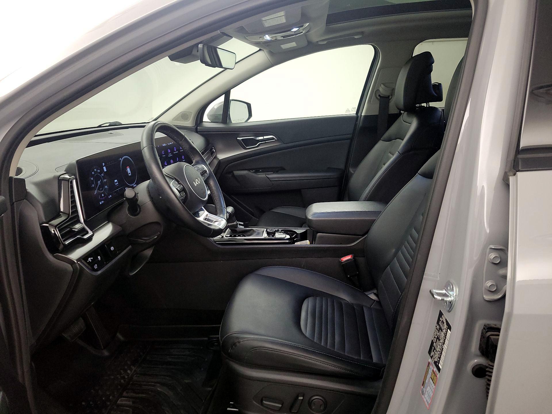 Thumbnail: 2023 Kia Sportage - 11