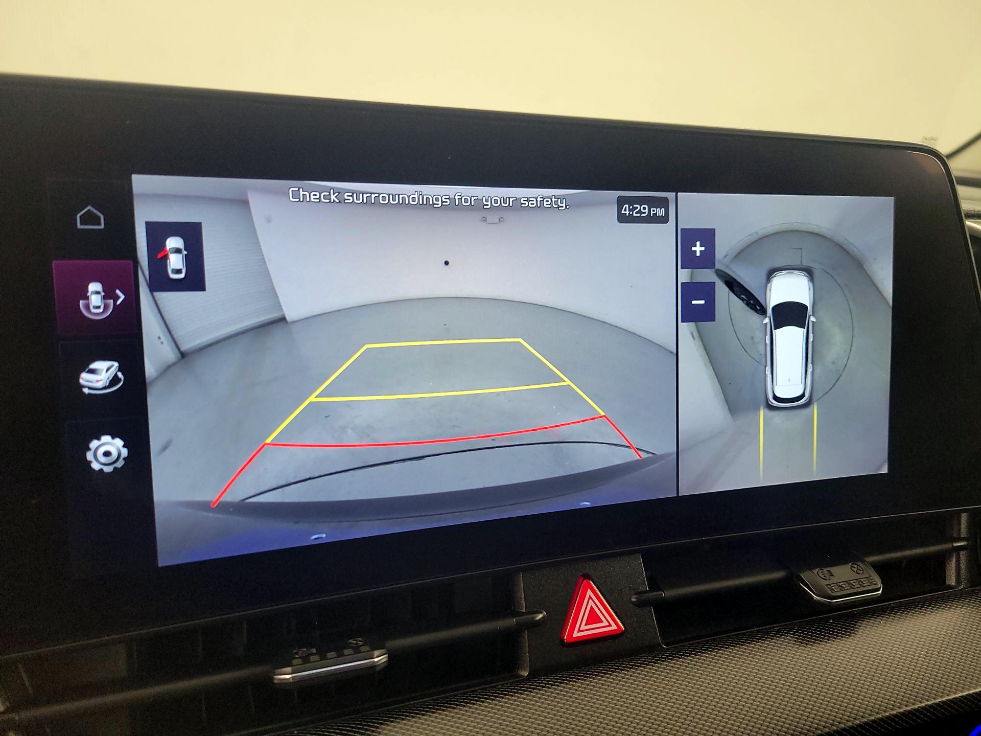 Thumbnail: 2023 Kia Sportage - 15