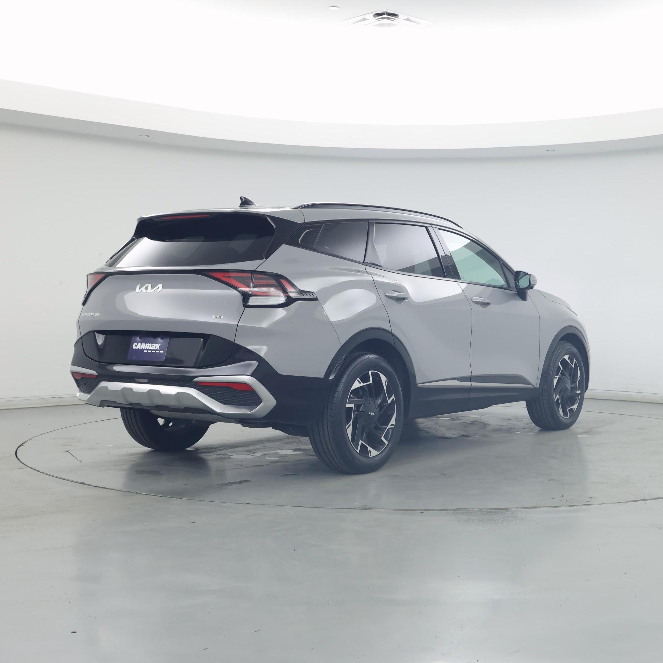 Thumbnail: 2023 Kia Sportage - 8