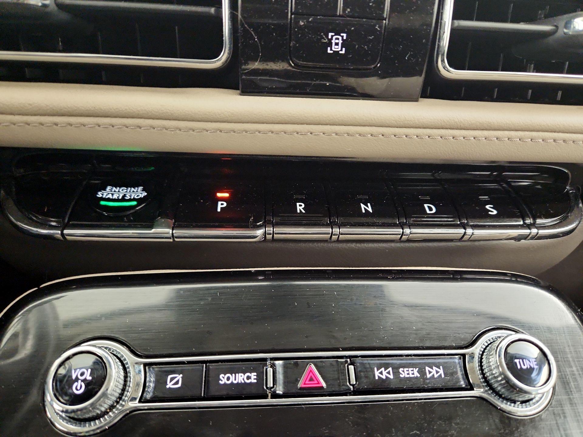 Thumbnail: 2023 Lincoln Nautilus - 16