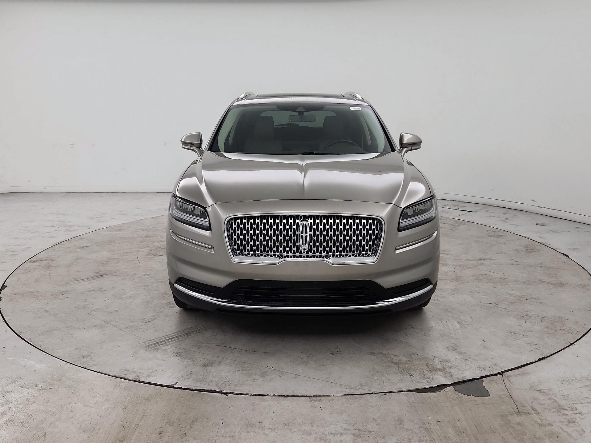 Thumbnail: 2023 Lincoln Nautilus - 2