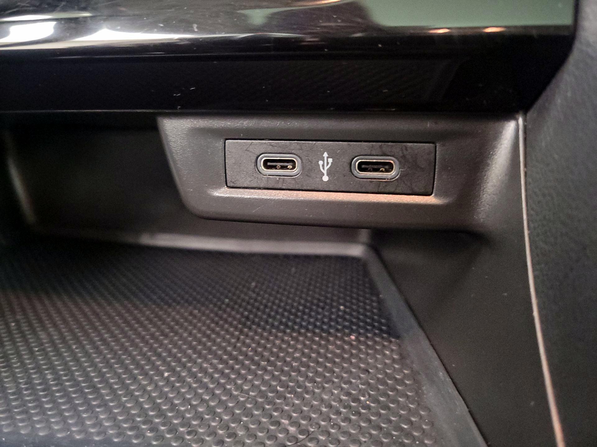 Thumbnail: 2022 Volkswagen Jetta - 18