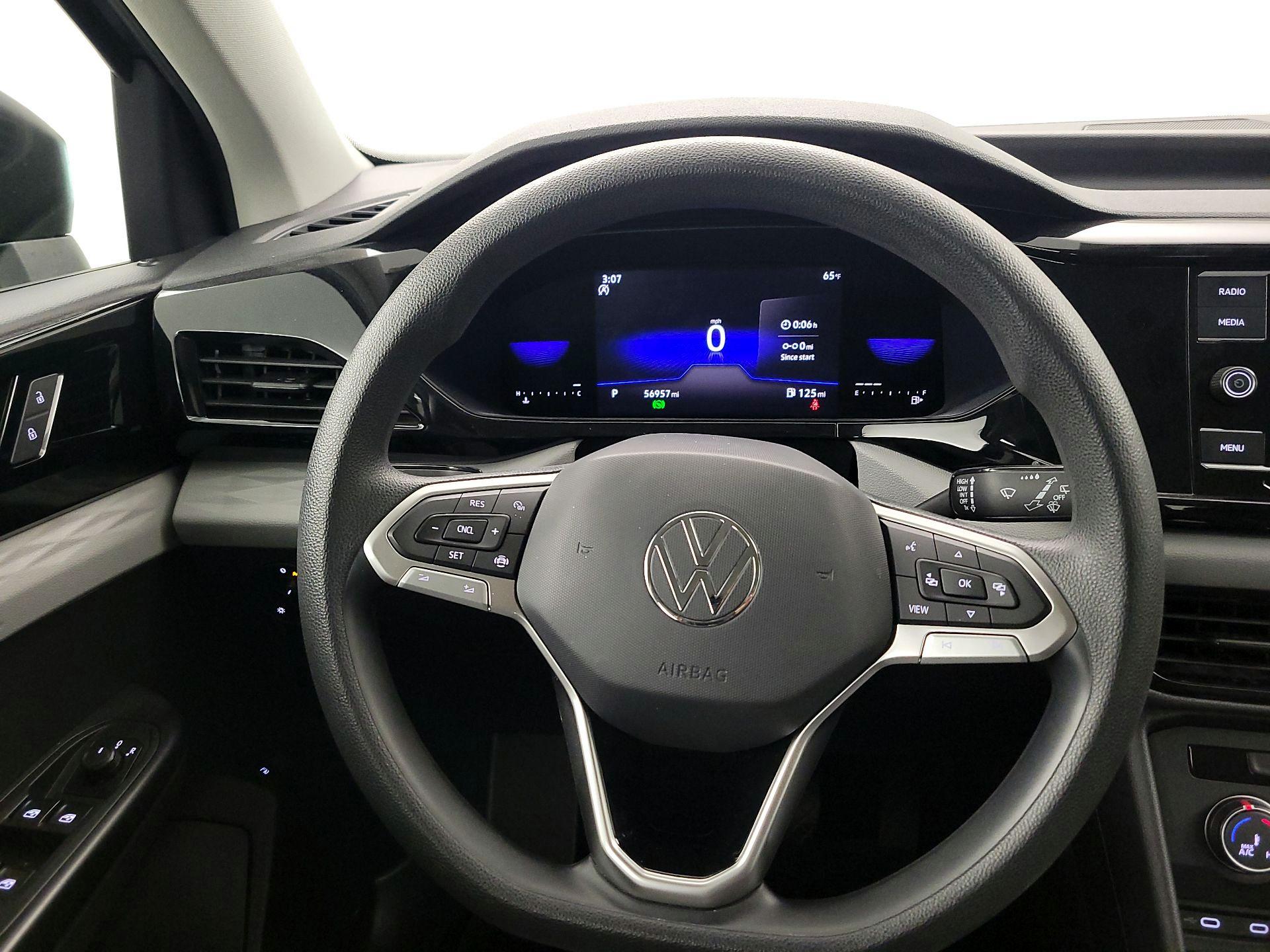 Thumbnail: 2022 Volkswagen Taos - 10