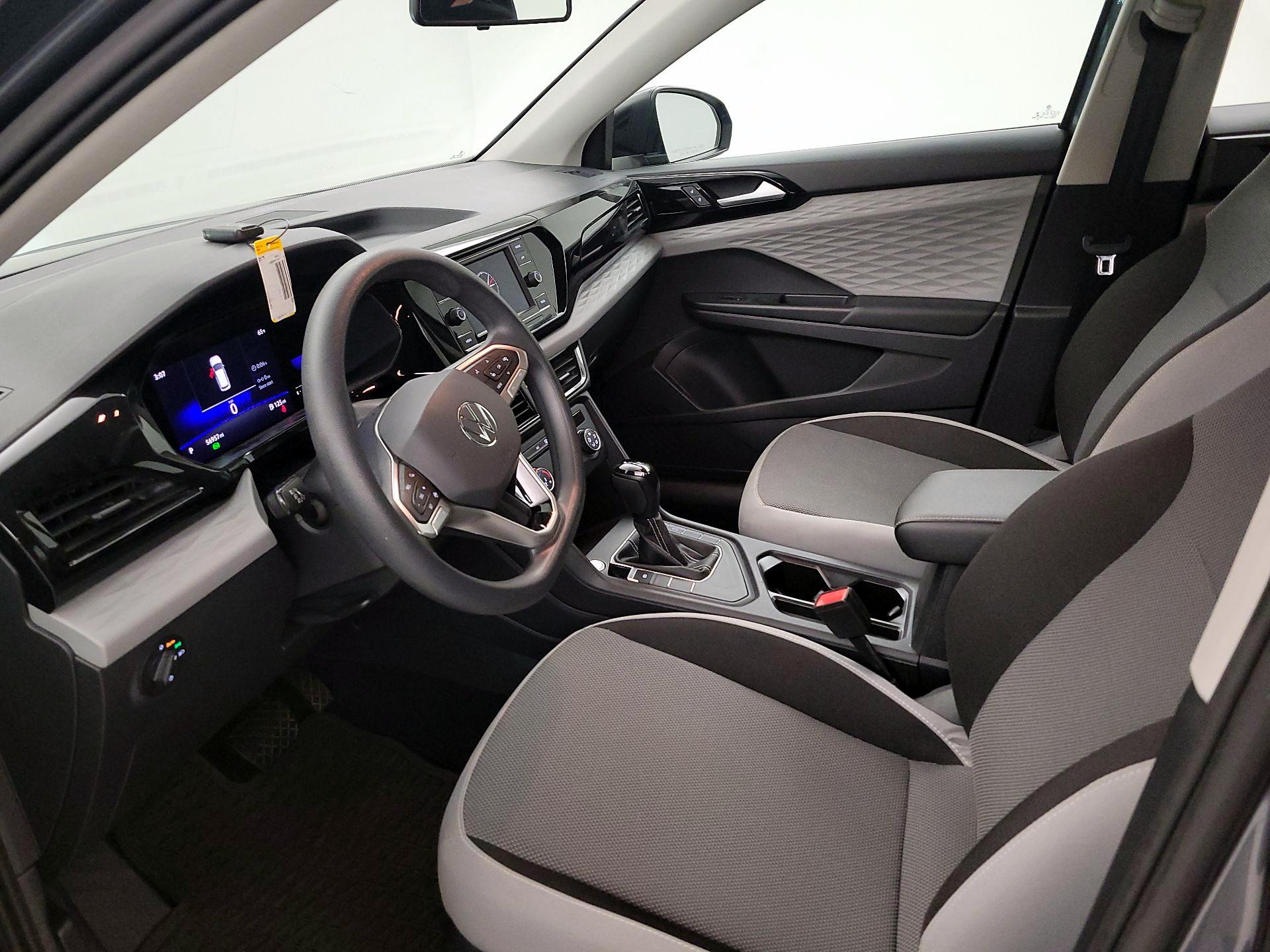 Thumbnail: 2022 Volkswagen Taos - 11