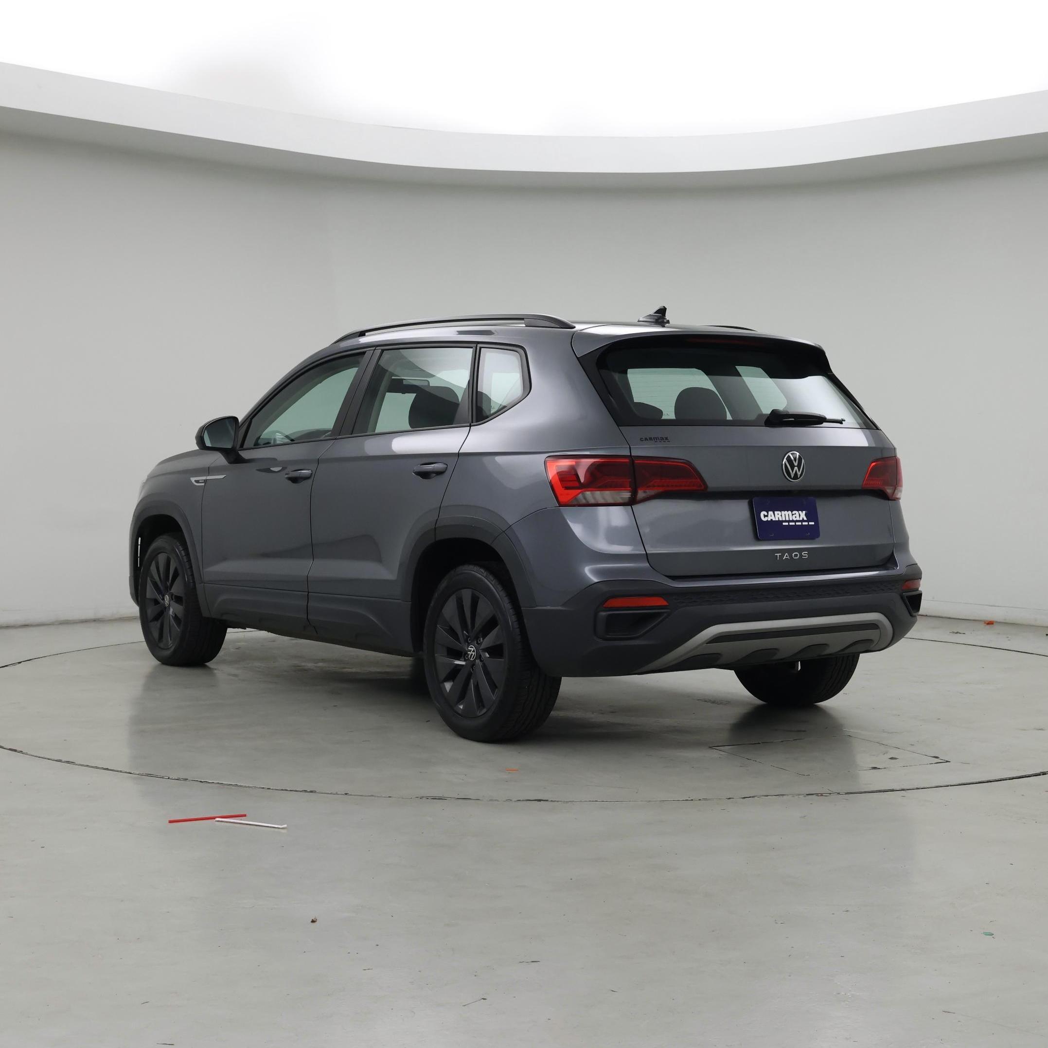 Thumbnail: 2022 Volkswagen Taos - 2