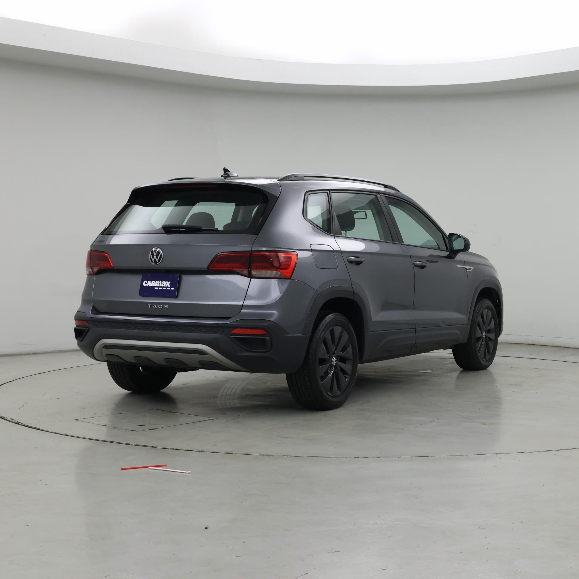 Thumbnail: 2022 Volkswagen Taos - 8