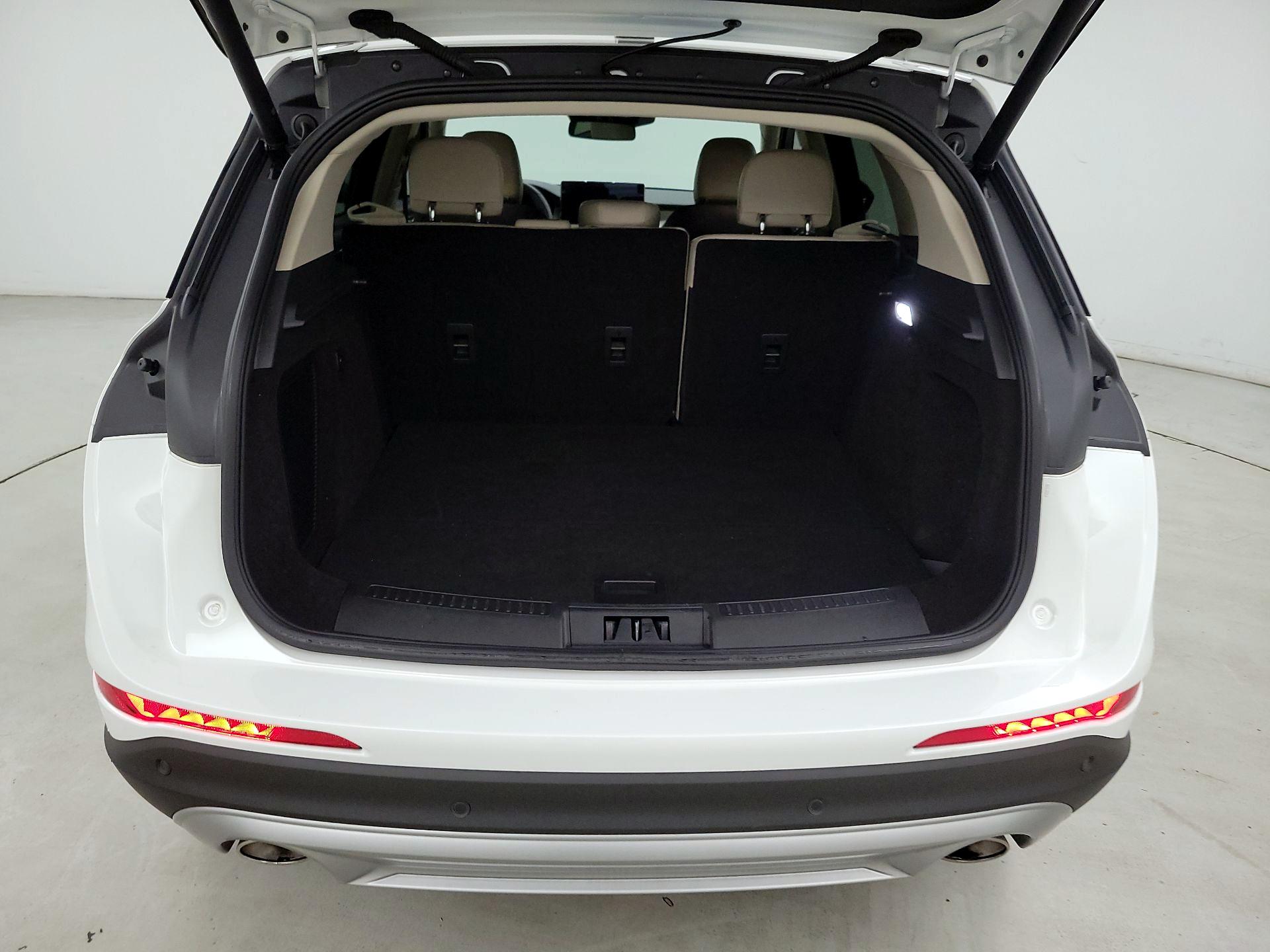 Thumbnail: 2025 Lincoln Corsair - 20