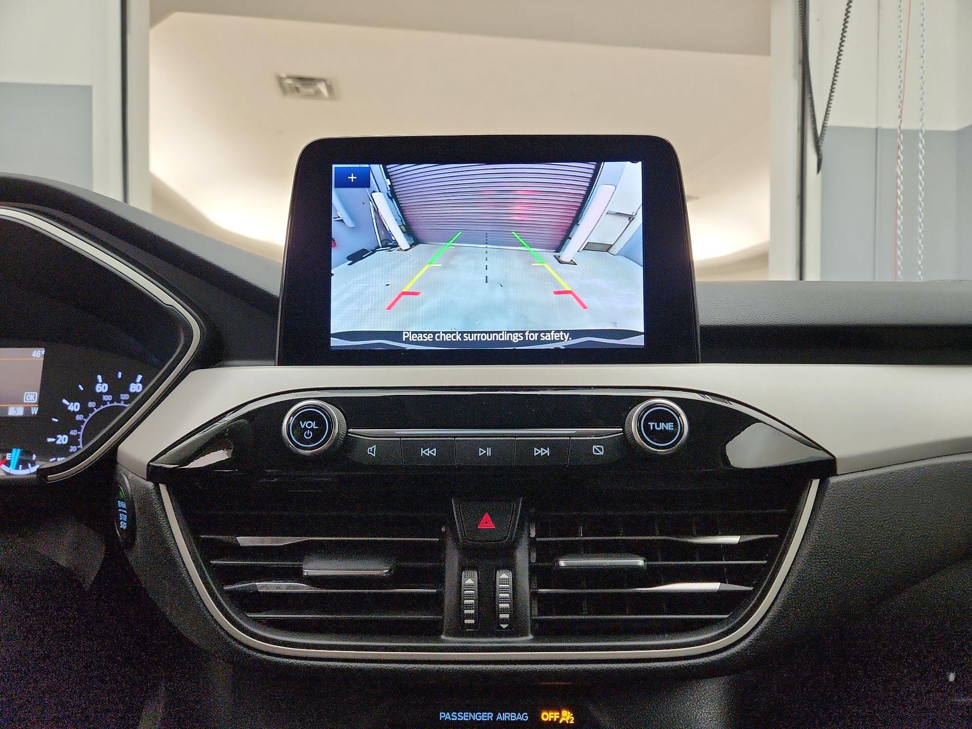 Thumbnail: 2022 Ford Escape - 15