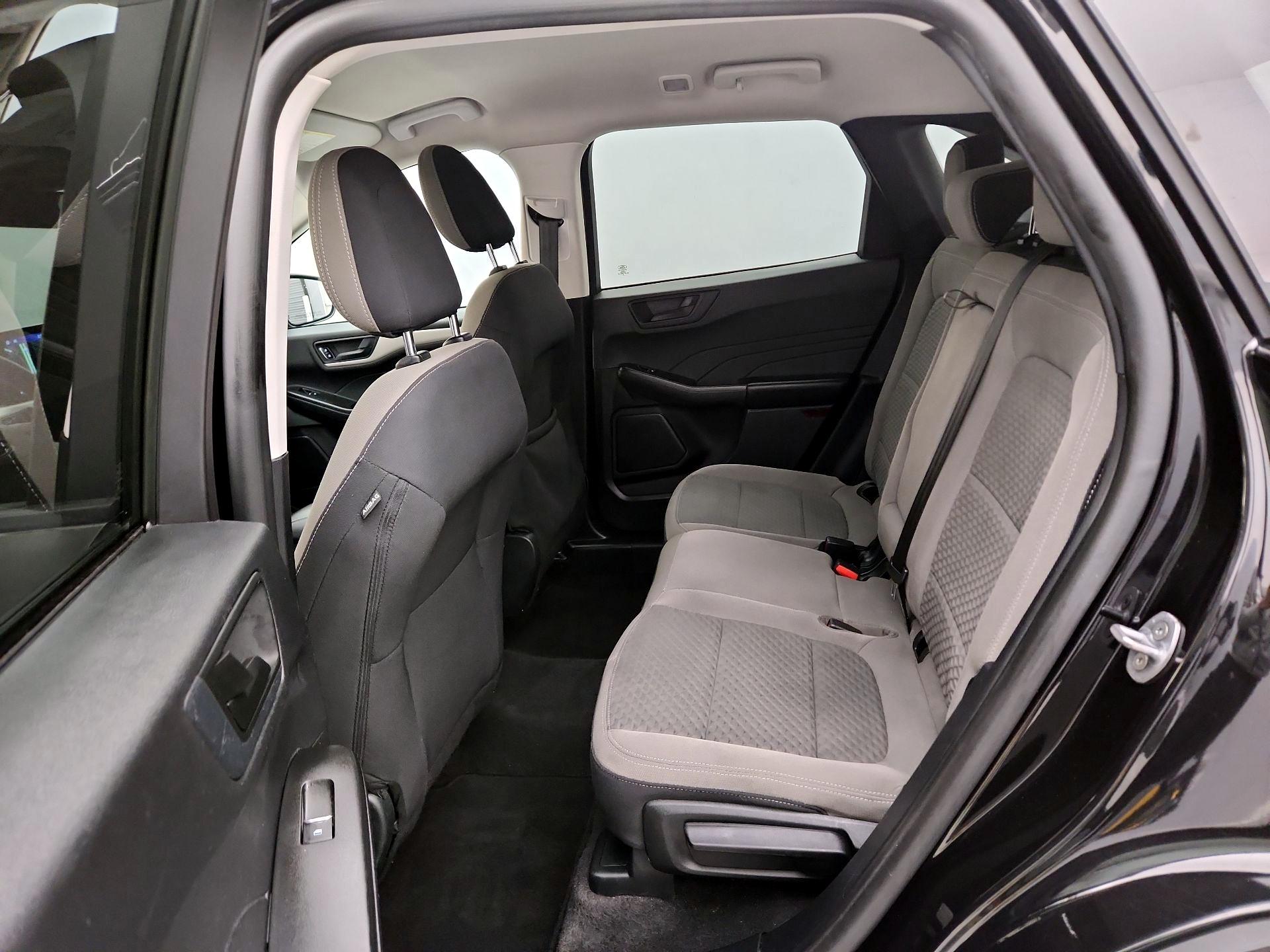 Thumbnail: 2022 Ford Escape - 20