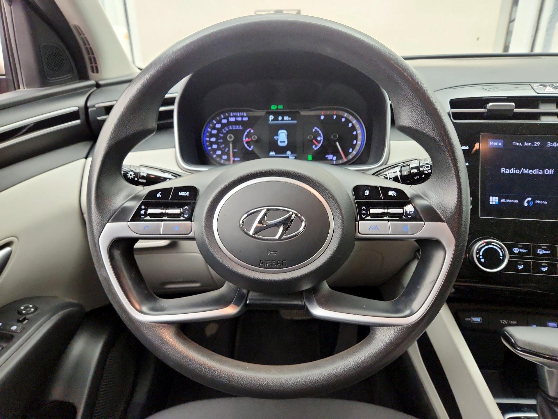 Thumbnail: 2023 Hyundai Tucson - 10