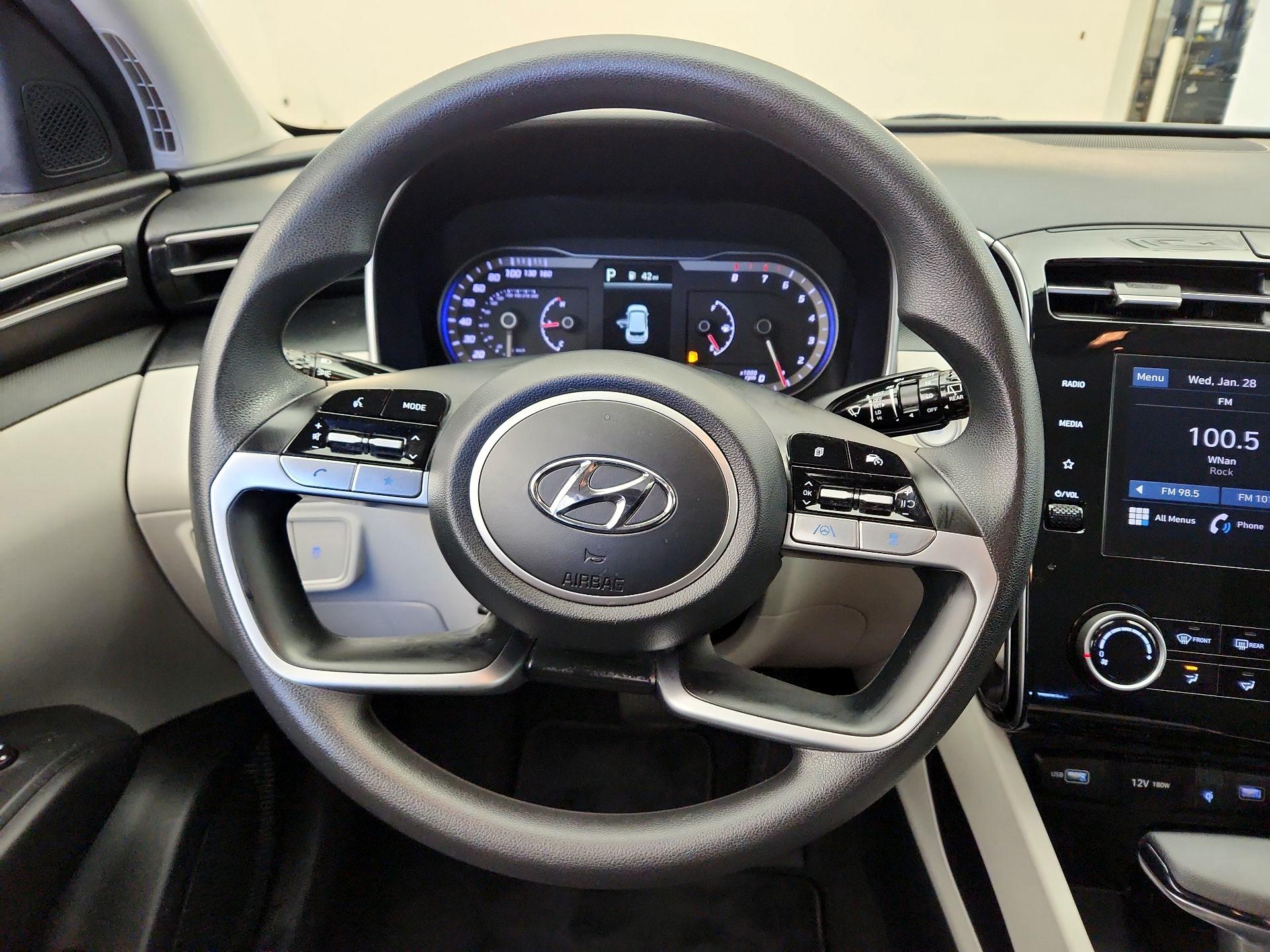 Thumbnail: 2023 Hyundai Tucson - 10