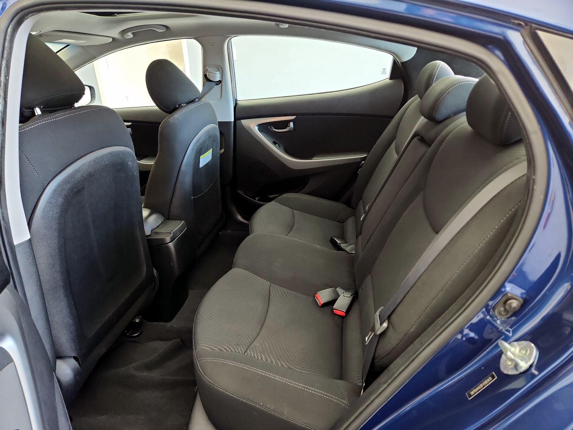 Thumbnail: 2015 Hyundai Elantra - 20