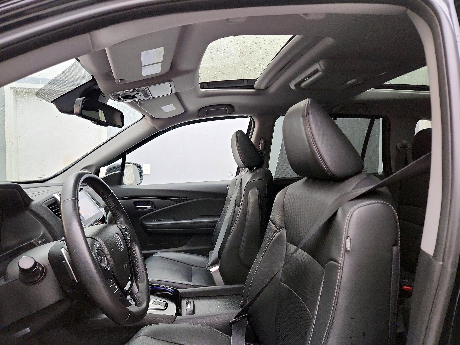 Thumbnail: 2016 Honda Pilot - 20