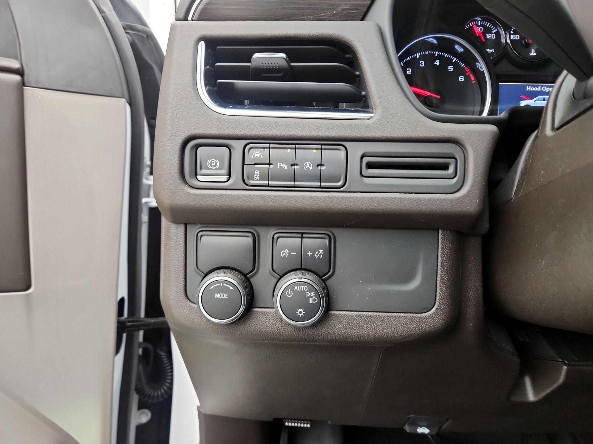 Thumbnail: 2024 Chevrolet Tahoe - 13