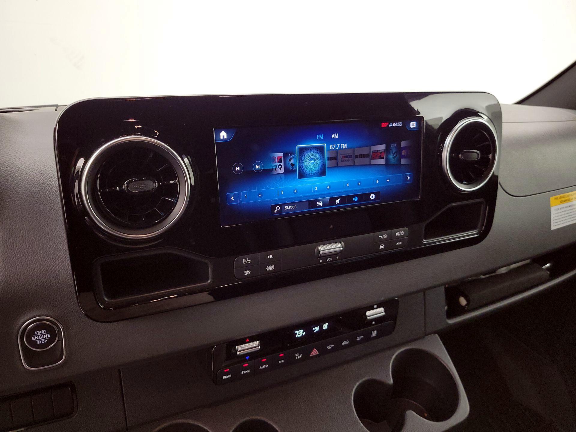 Thumbnail: 2023 Mercedes-Benz Sprinter - 16